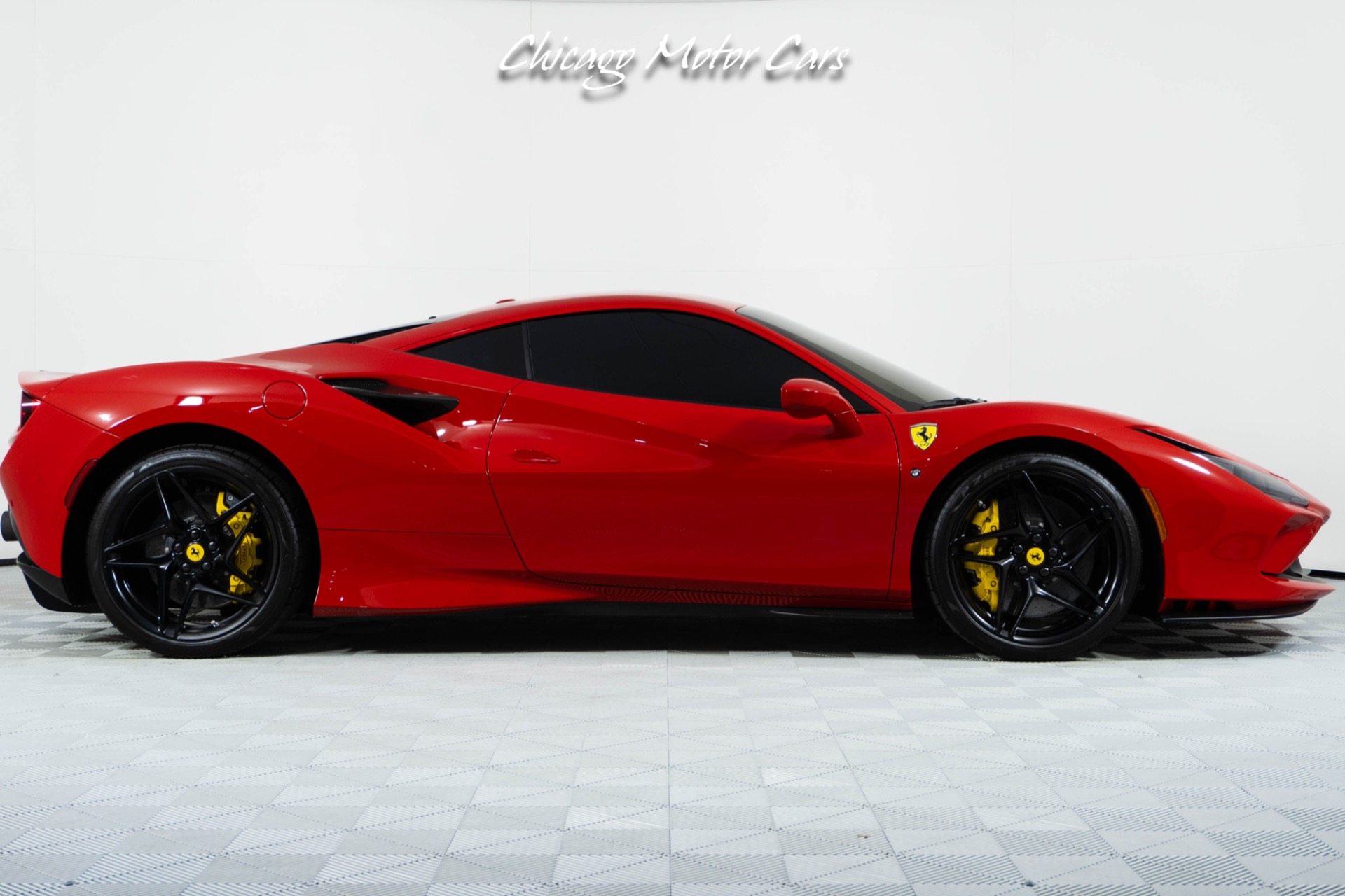 2020 FERRARI F8 - Image 12