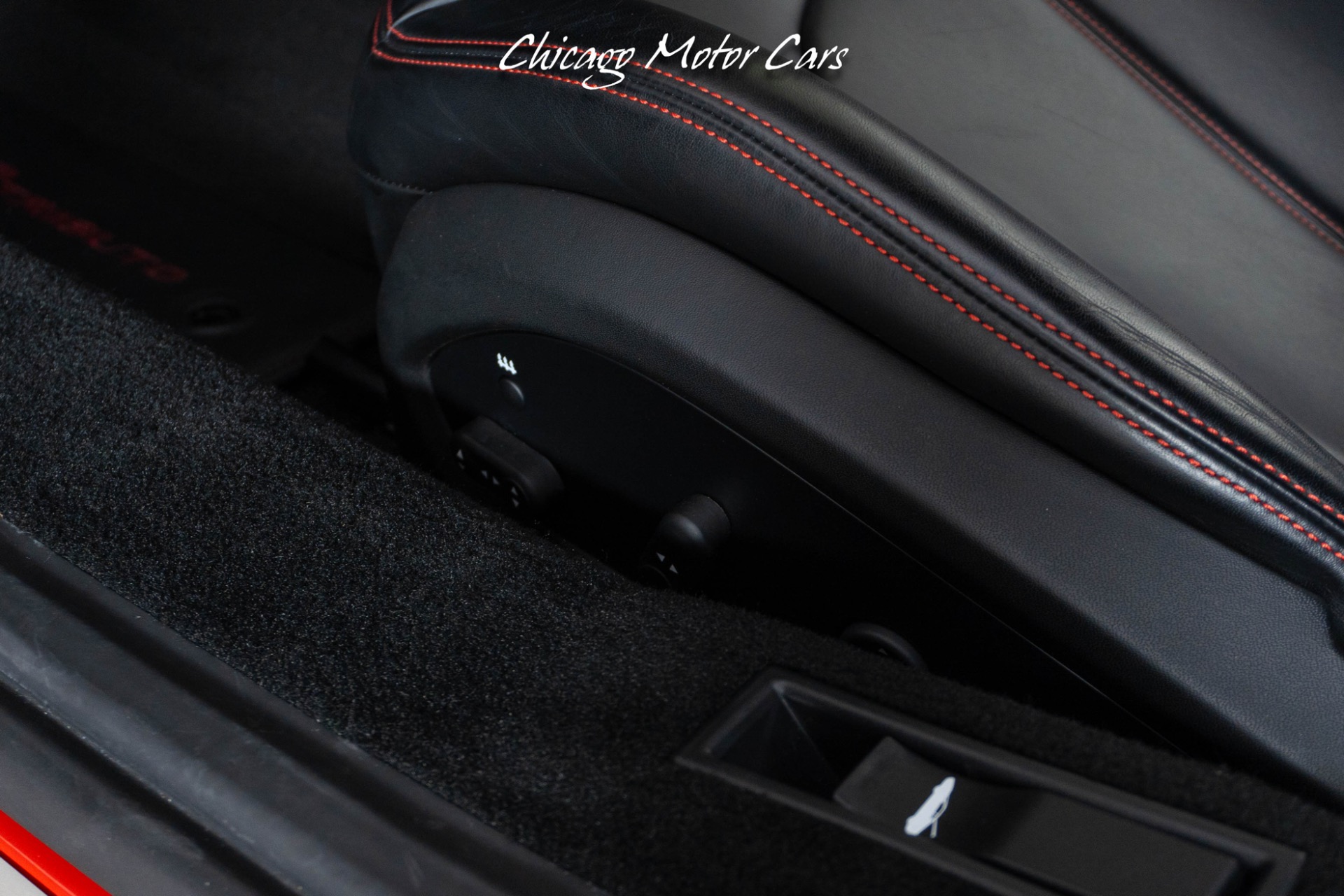 2020 FERRARI F8 - Image 32