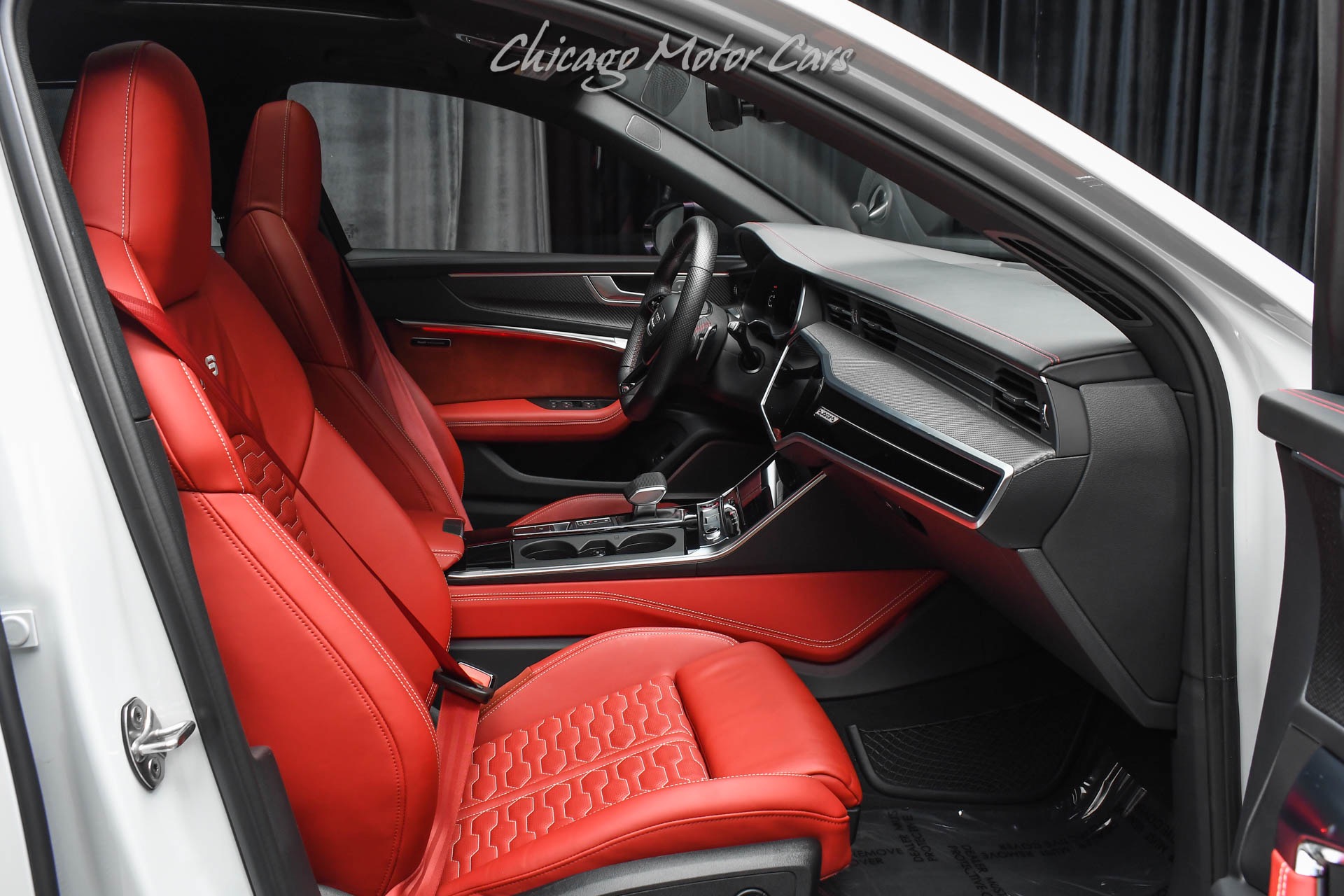 2024 AUDI RS 6 AVANT - Image 25