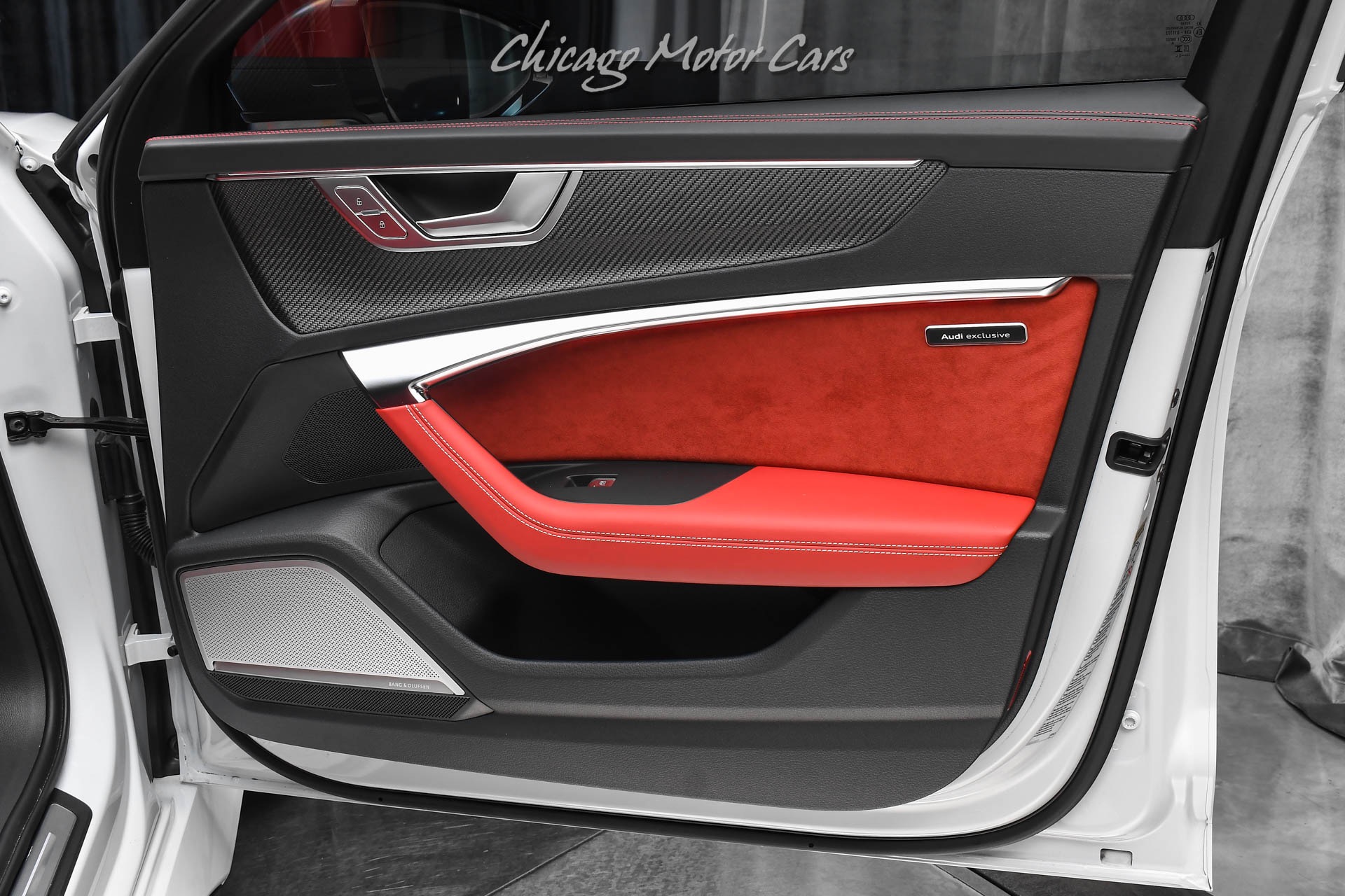 2024 AUDI RS 6 AVANT - Image 38