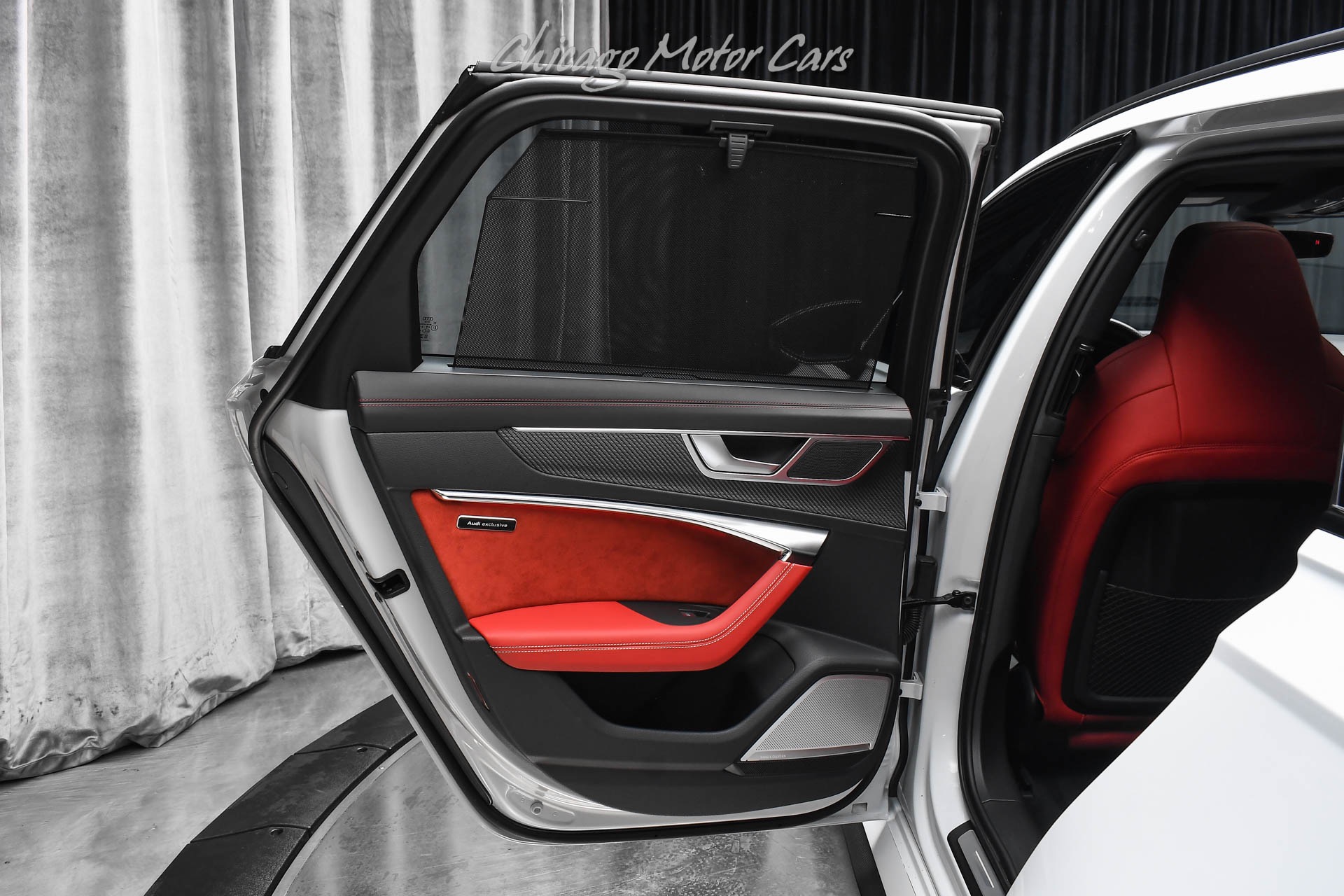 2024 AUDI RS 6 AVANT - Image 39