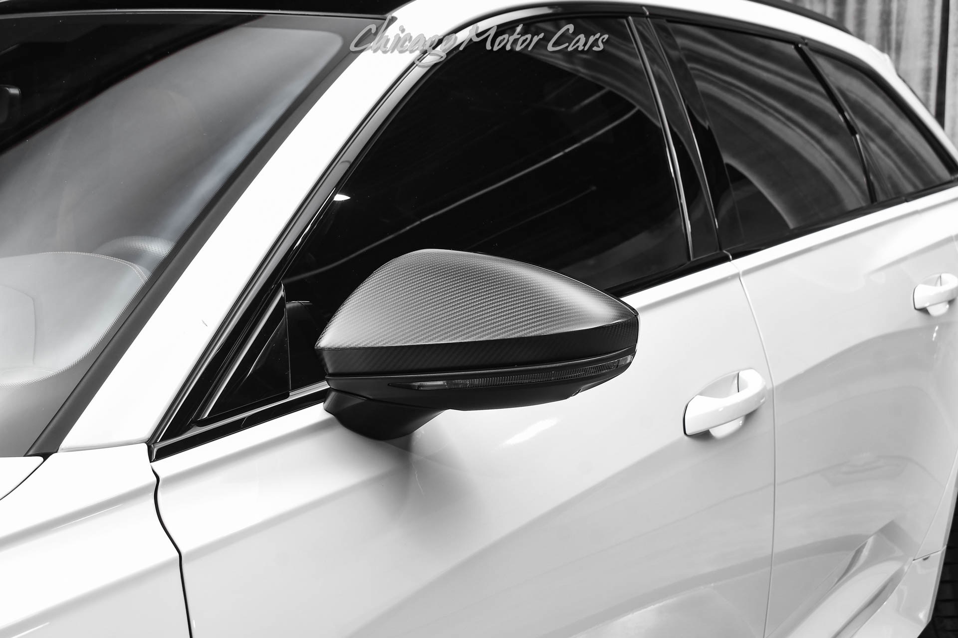 2024 AUDI RS 6 AVANT - Image 42