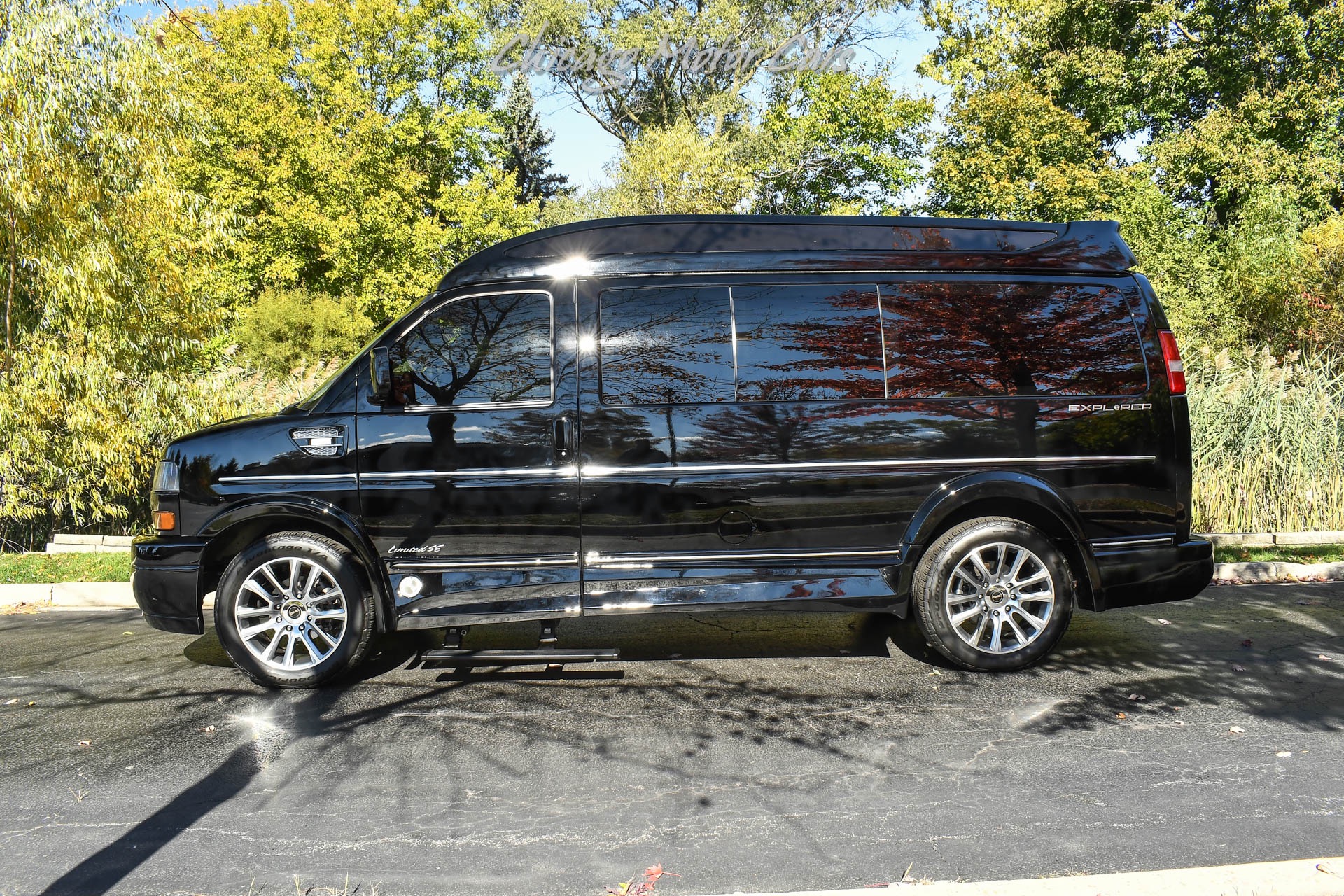 2021 GMC SAVANA - Image 31