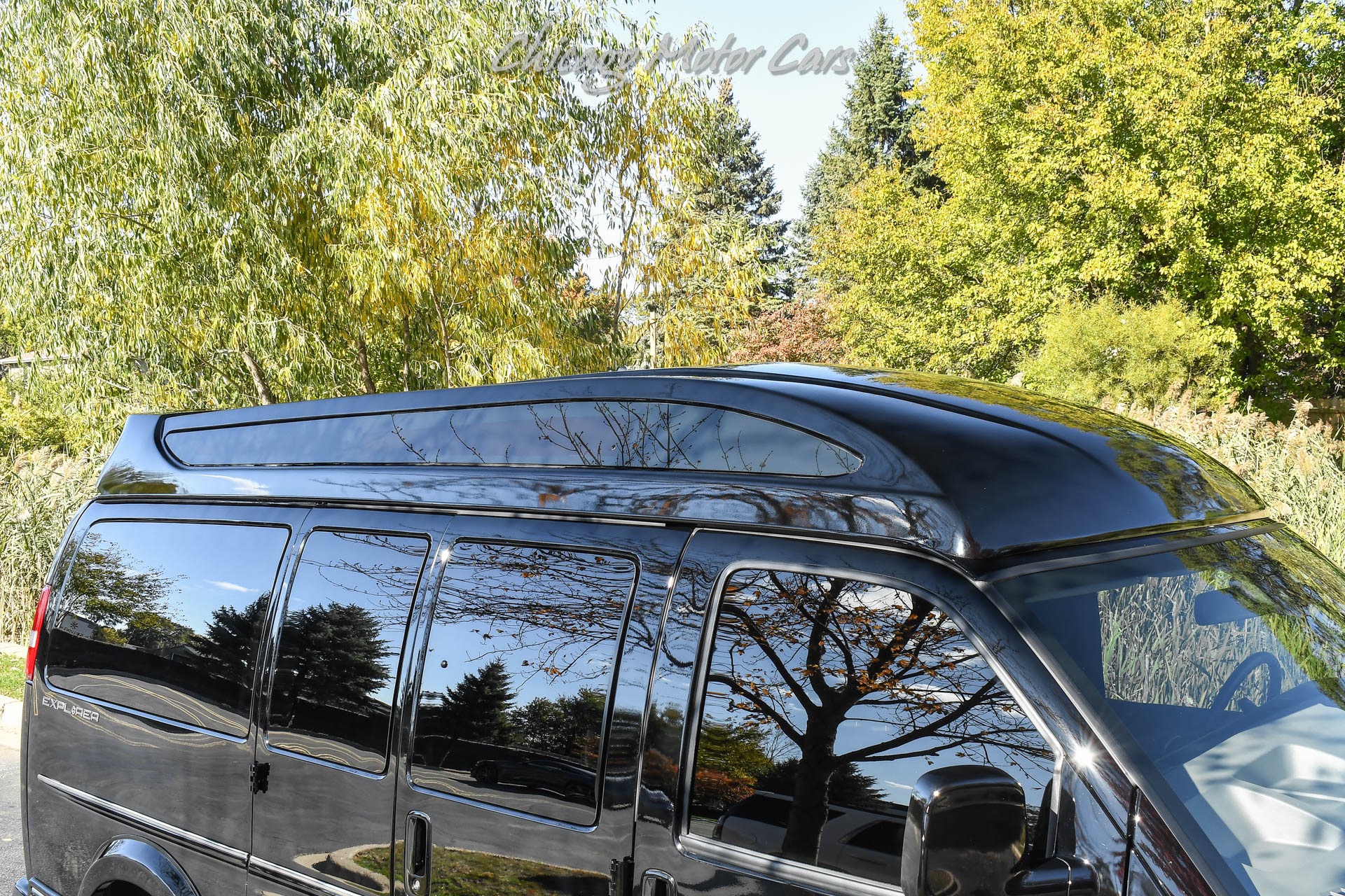 2021 GMC SAVANA - Image 33