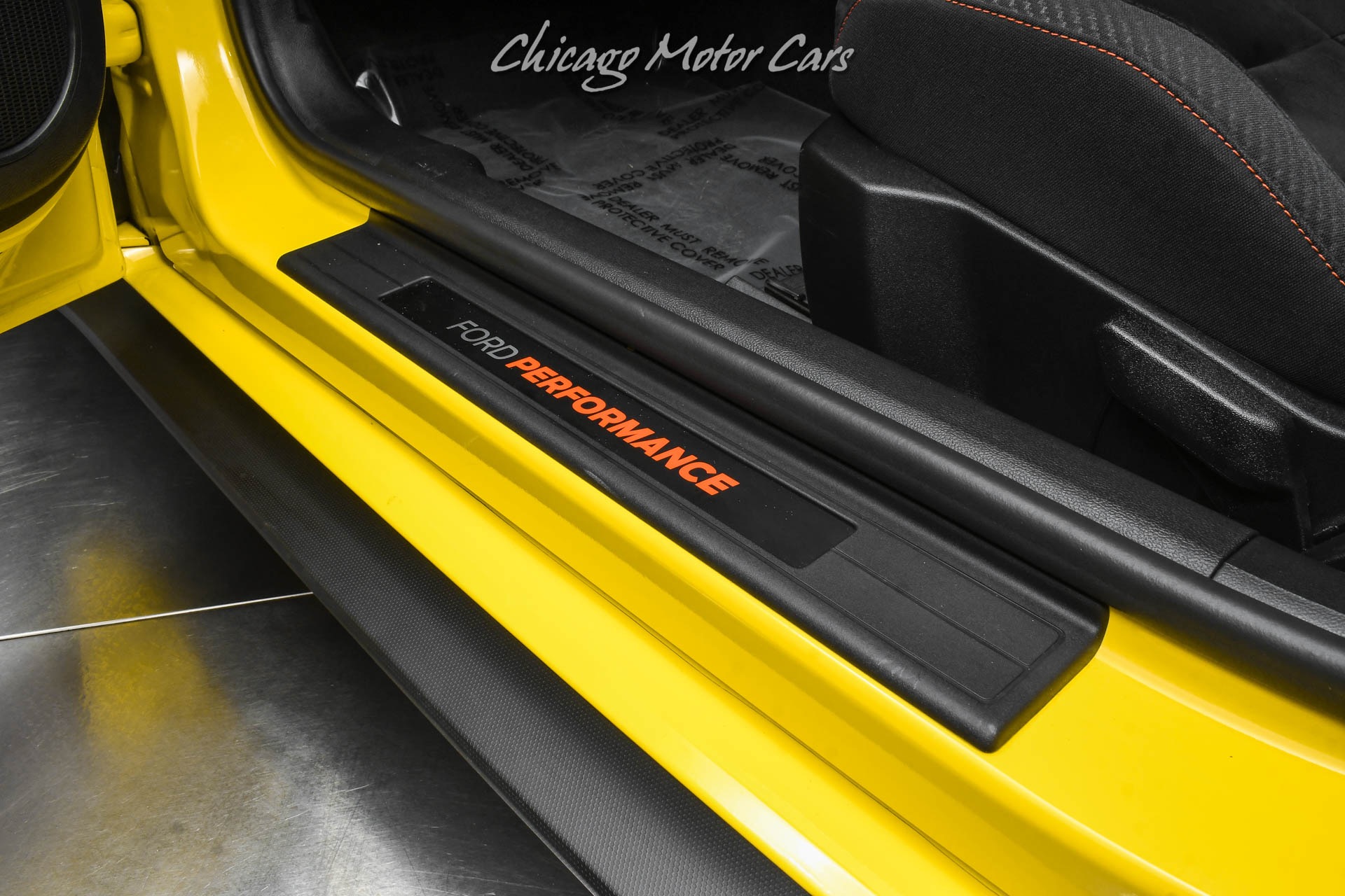 2017 FORD MUSTANG - Image 26