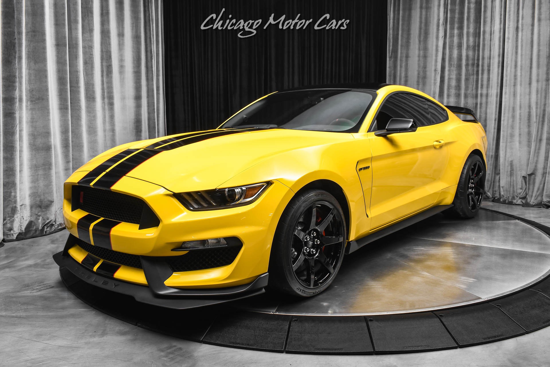 2017 FORD MUSTANG - Image 29