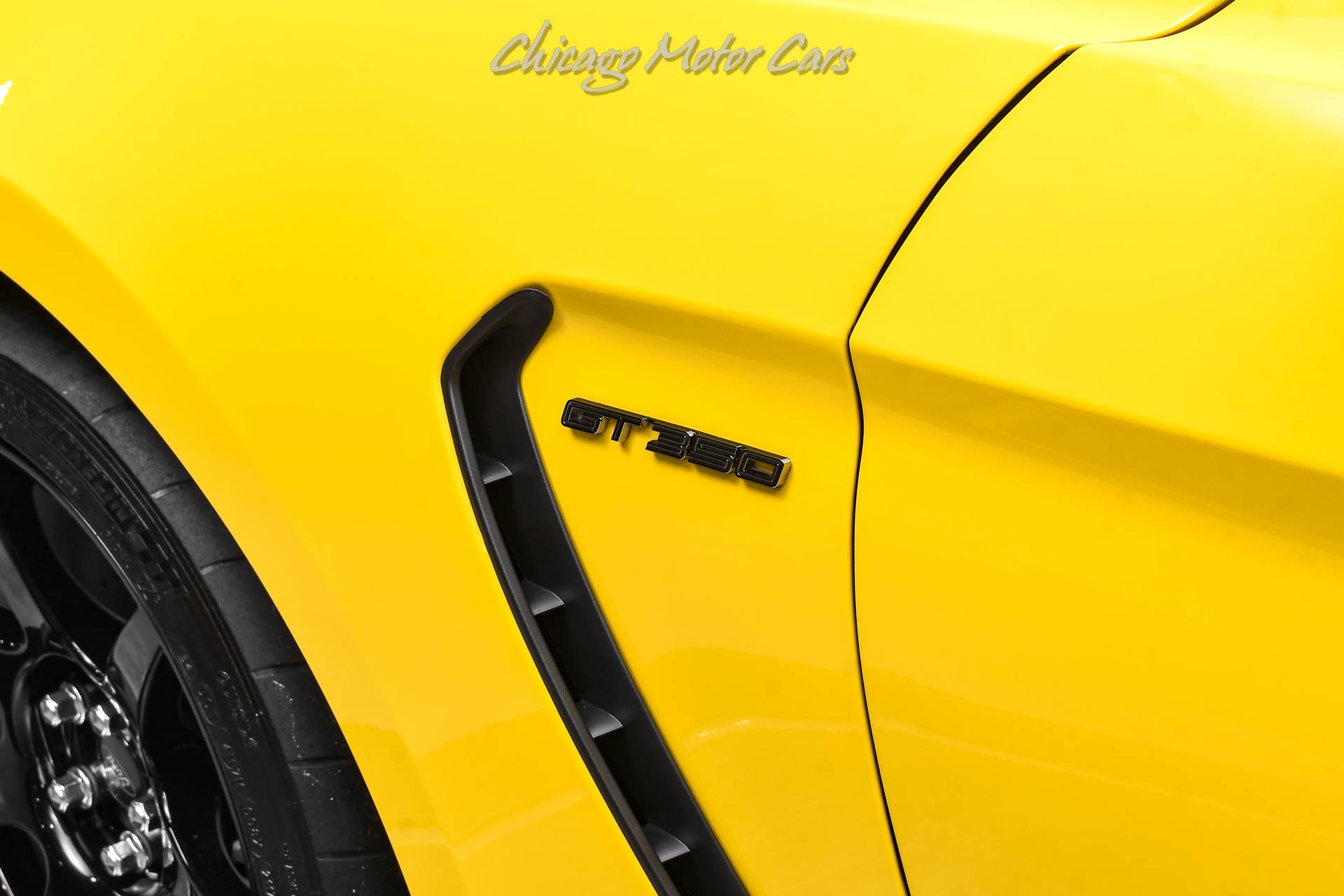 2017 FORD MUSTANG - Image 31