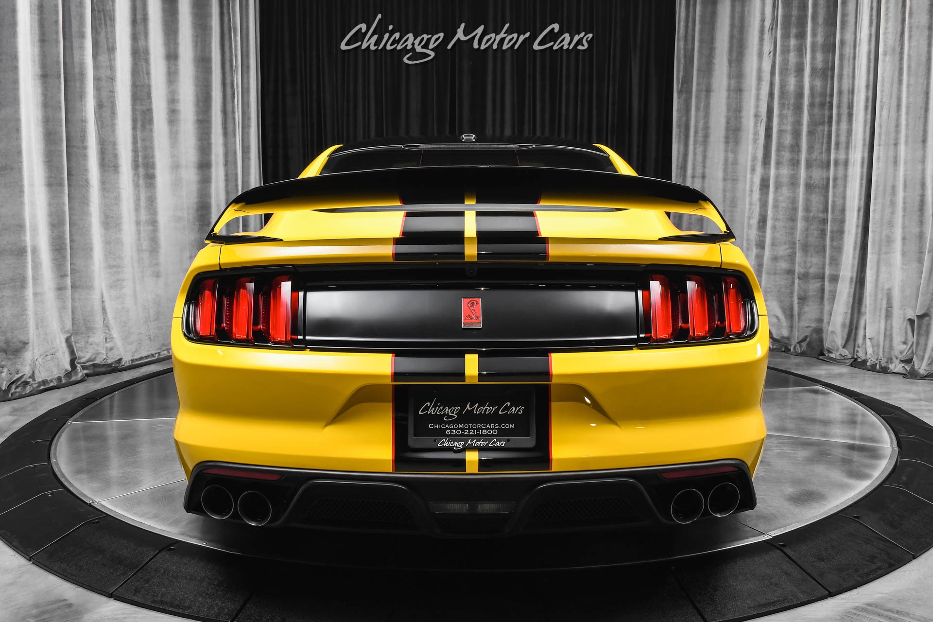 2017 FORD MUSTANG - Image 4