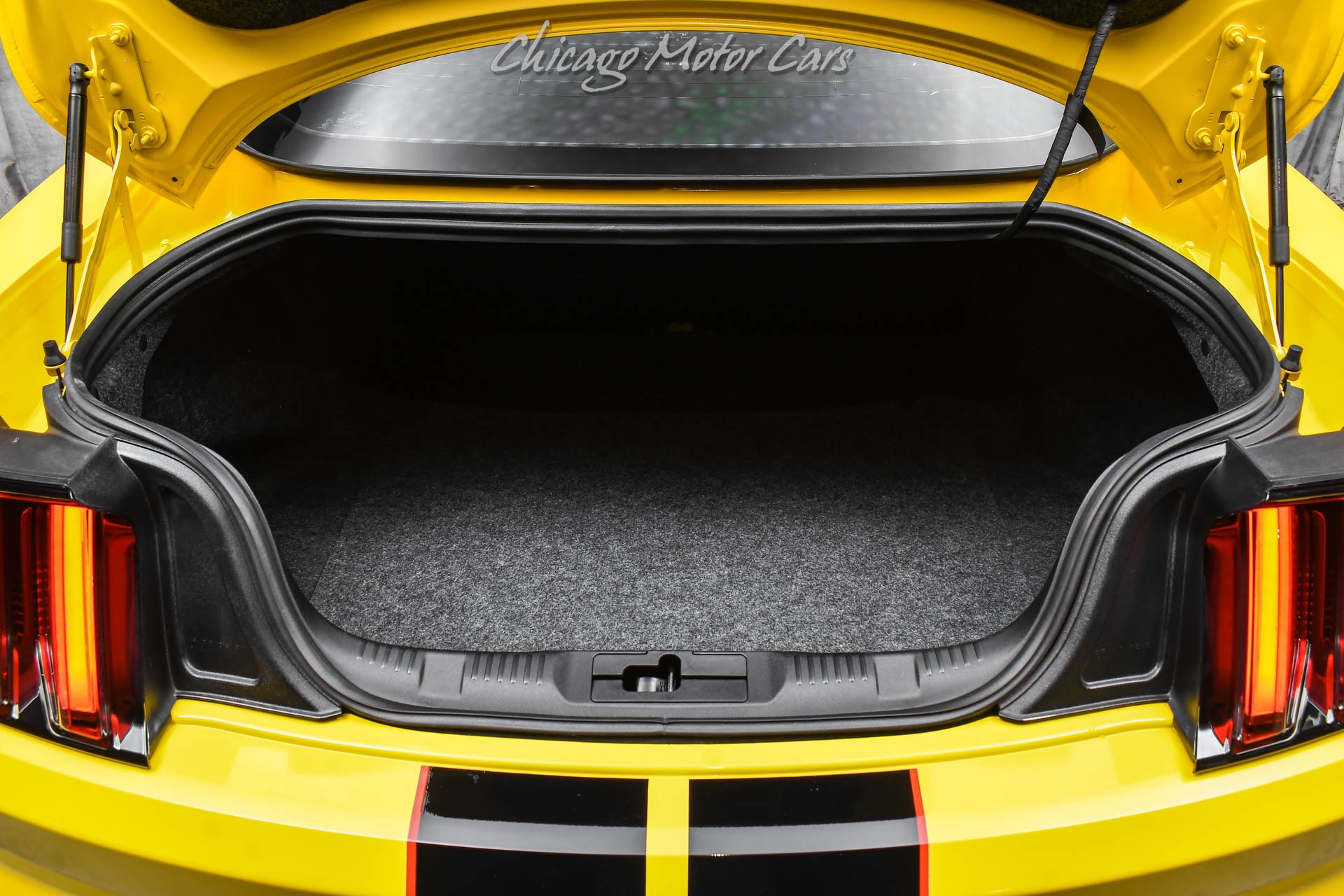 2017 FORD MUSTANG - Image 53