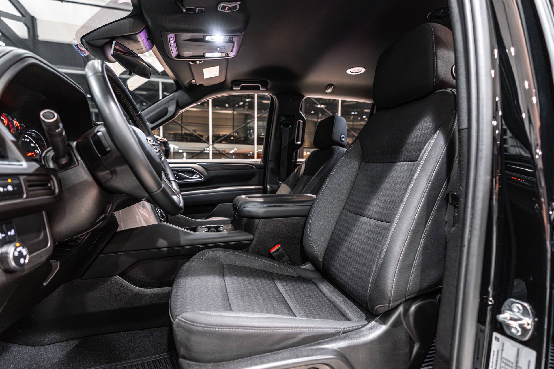 2023 CHEVROLET TAHOE - Image 19