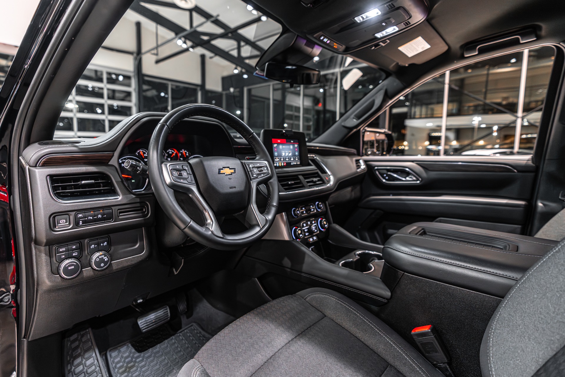 2023 CHEVROLET TAHOE - Image 7