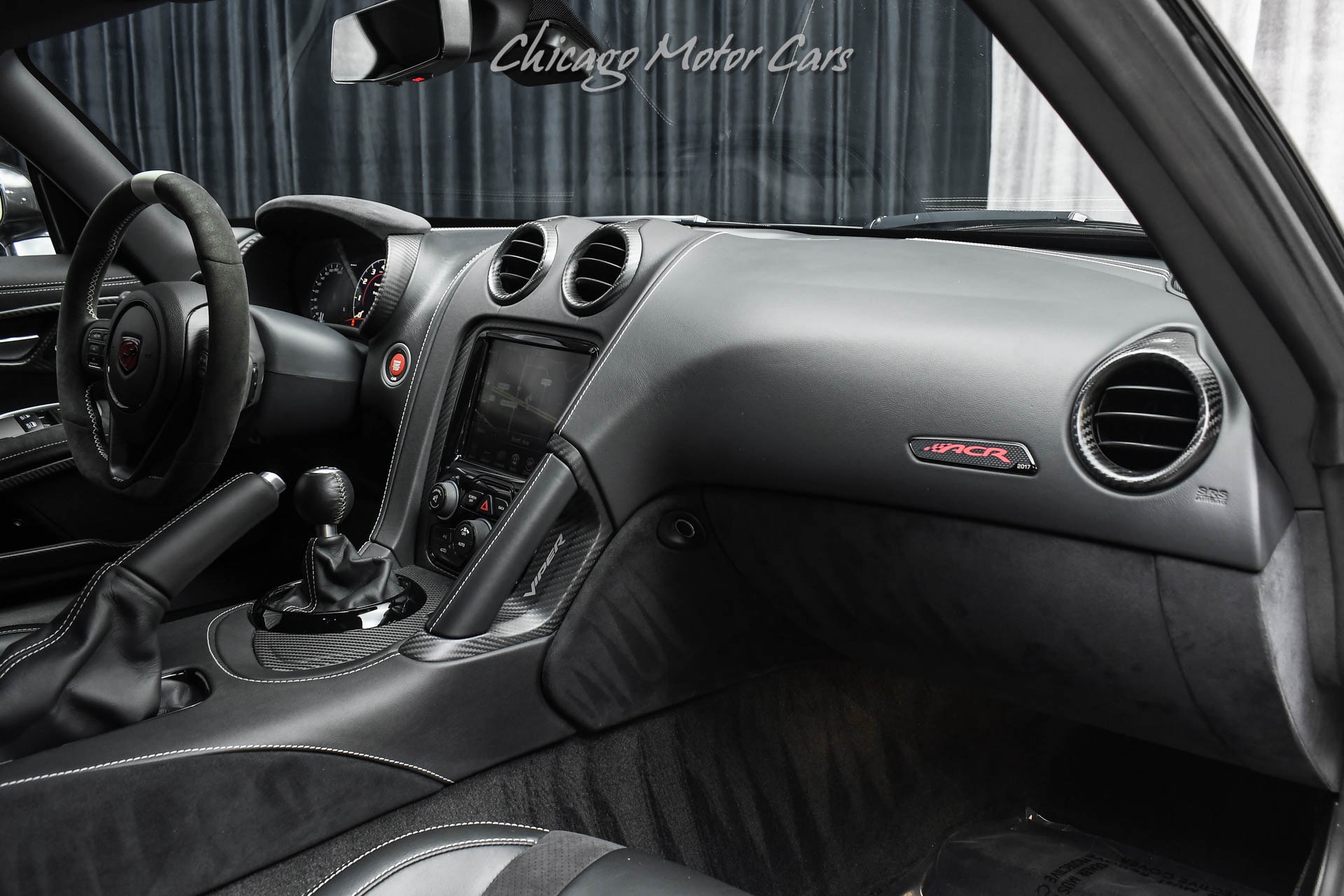 2017 DODGE VIPER - Image 20