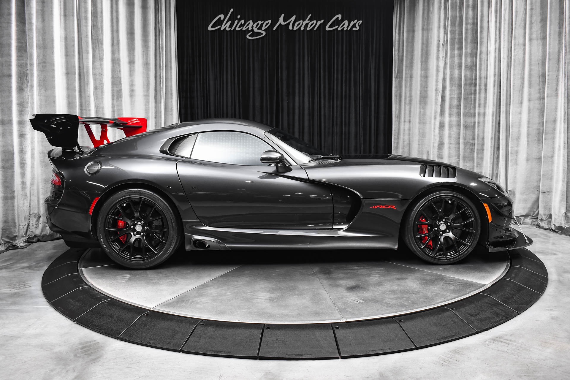 2017 DODGE VIPER - Image 38