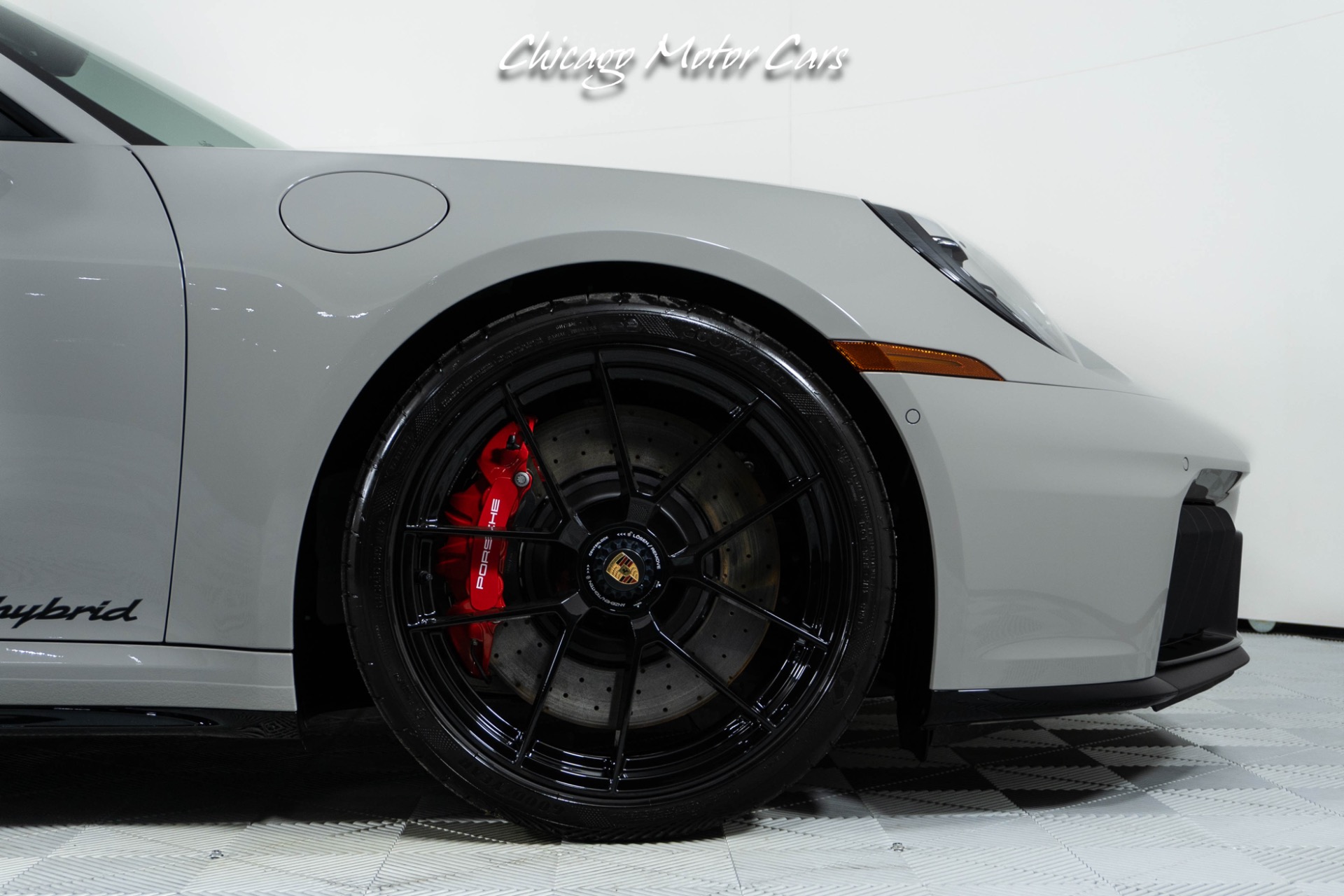 2025 PORSCHE 911 - Image 10