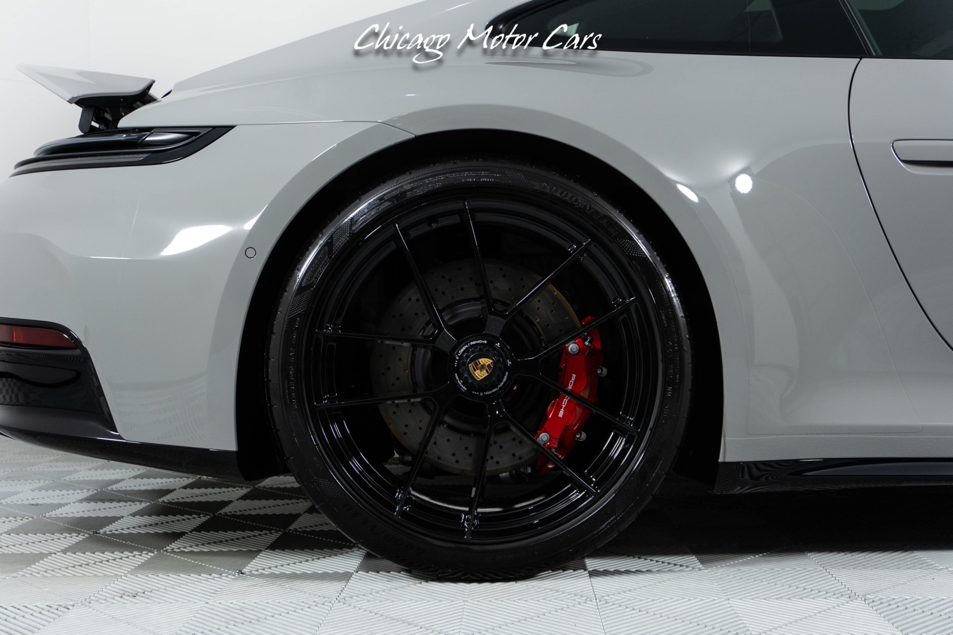 2025 PORSCHE 911 - Image 11