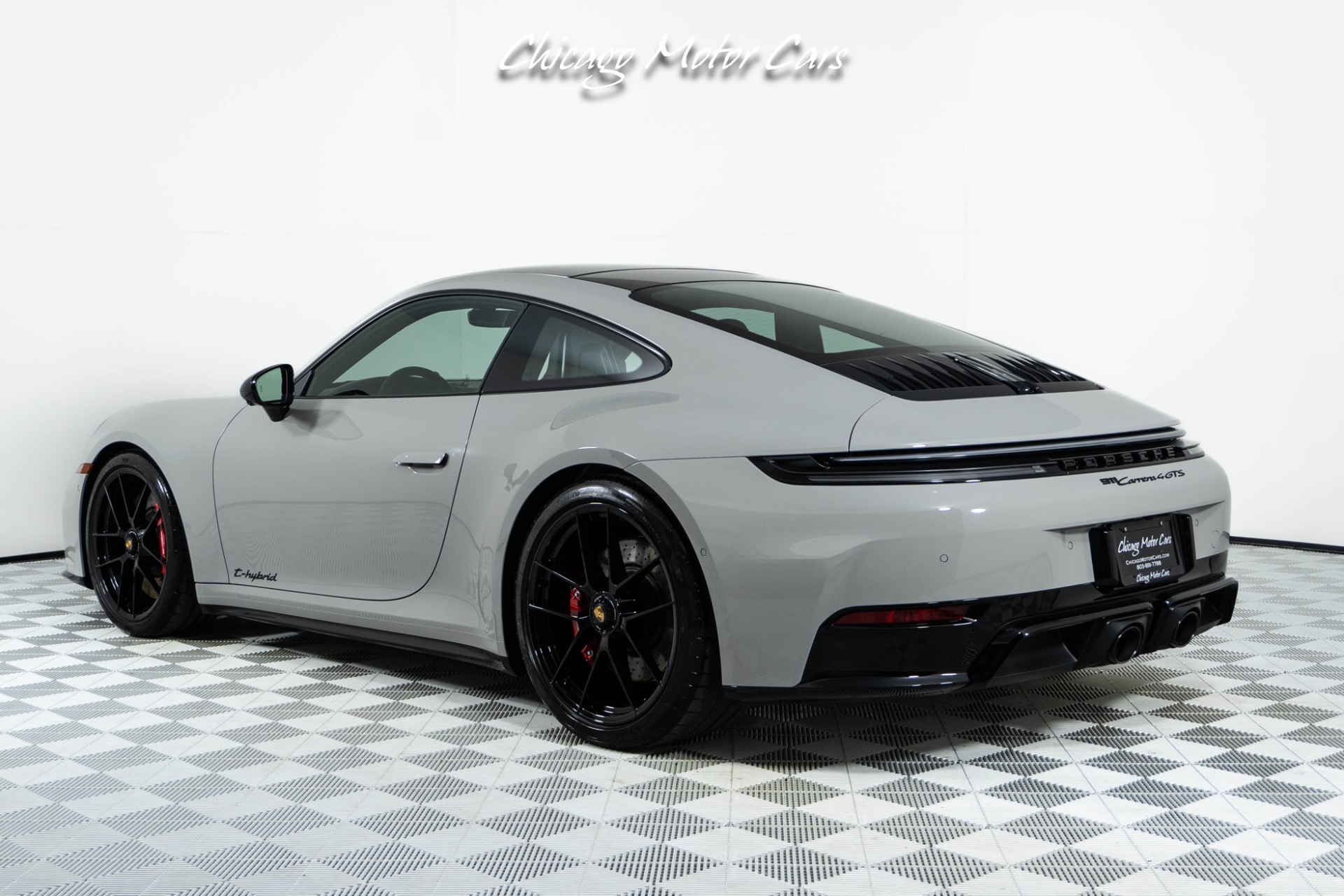 2025 PORSCHE 911 - Image 19