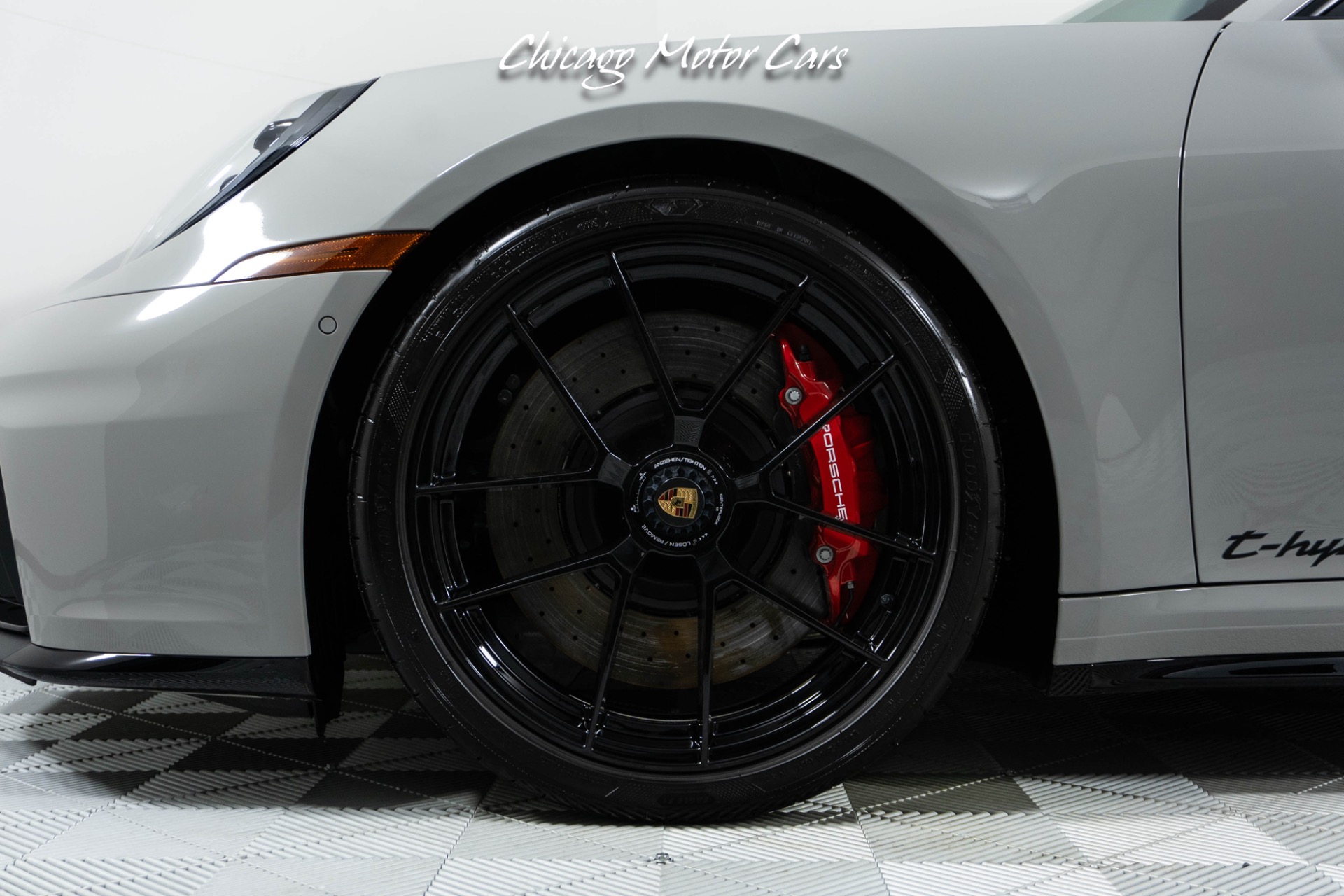 2025 PORSCHE 911 - Image 4