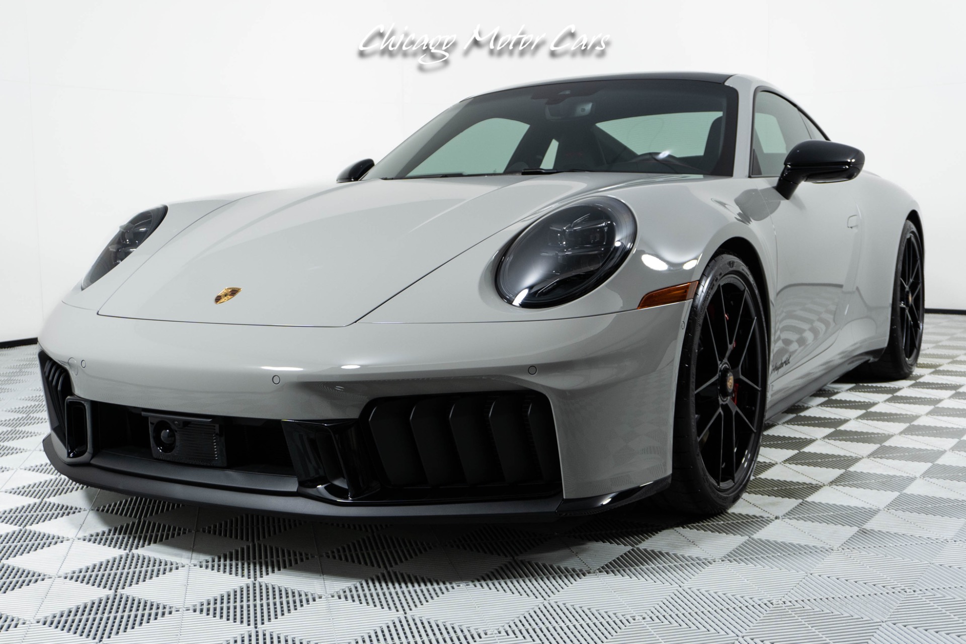 2025 PORSCHE 911 - Image 5