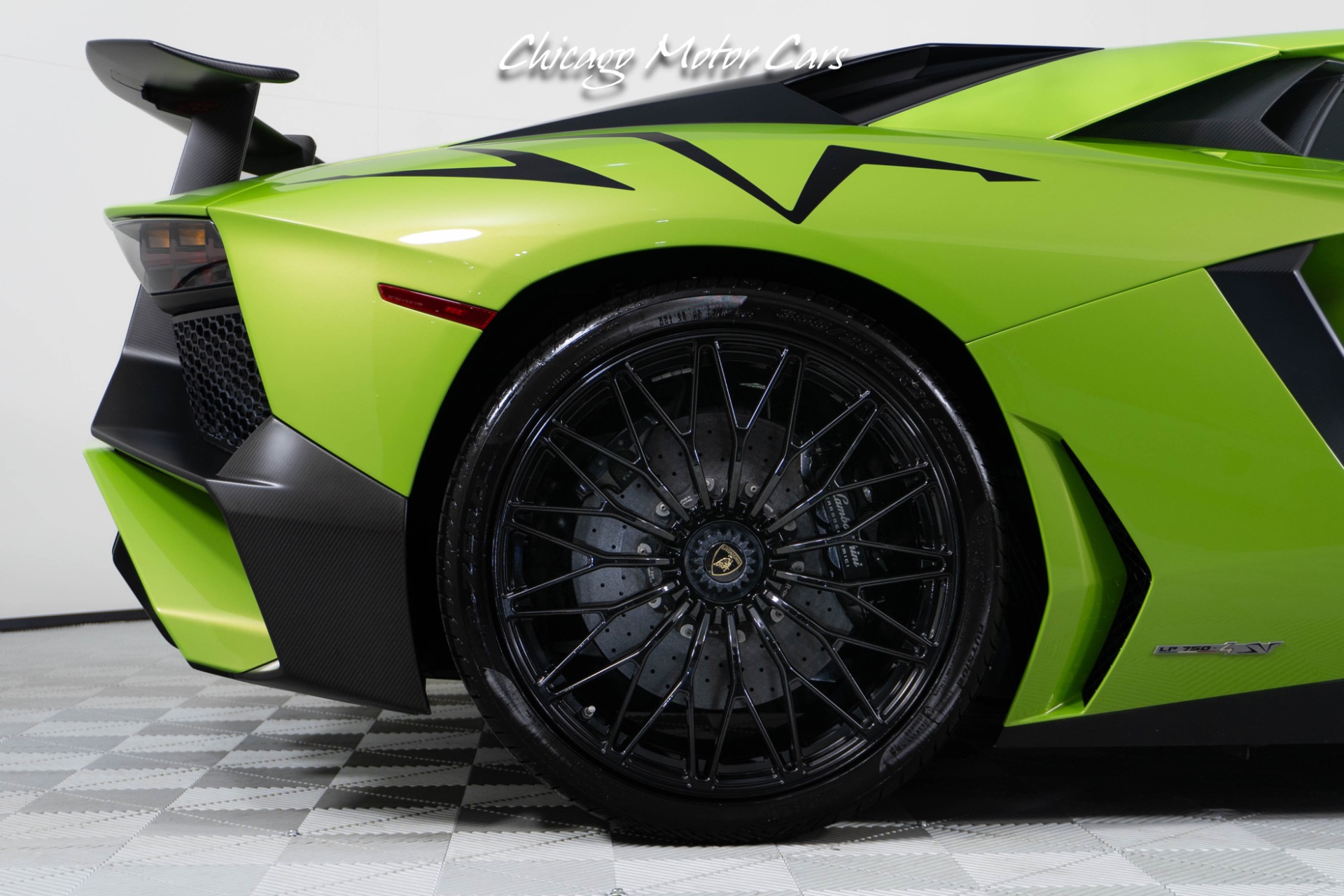 2016 LAMBORGHINI AVENTADOR SV LP - Image 13