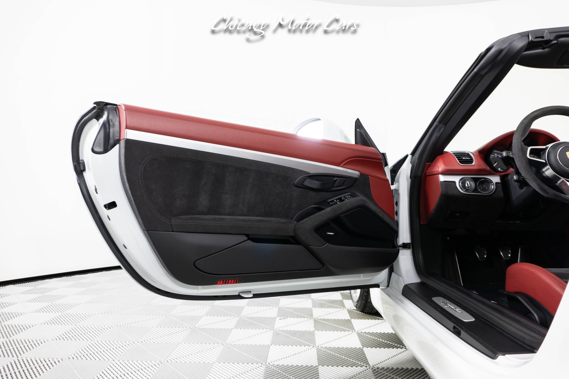 2016 PORSCHE BOXSTER - Image 18