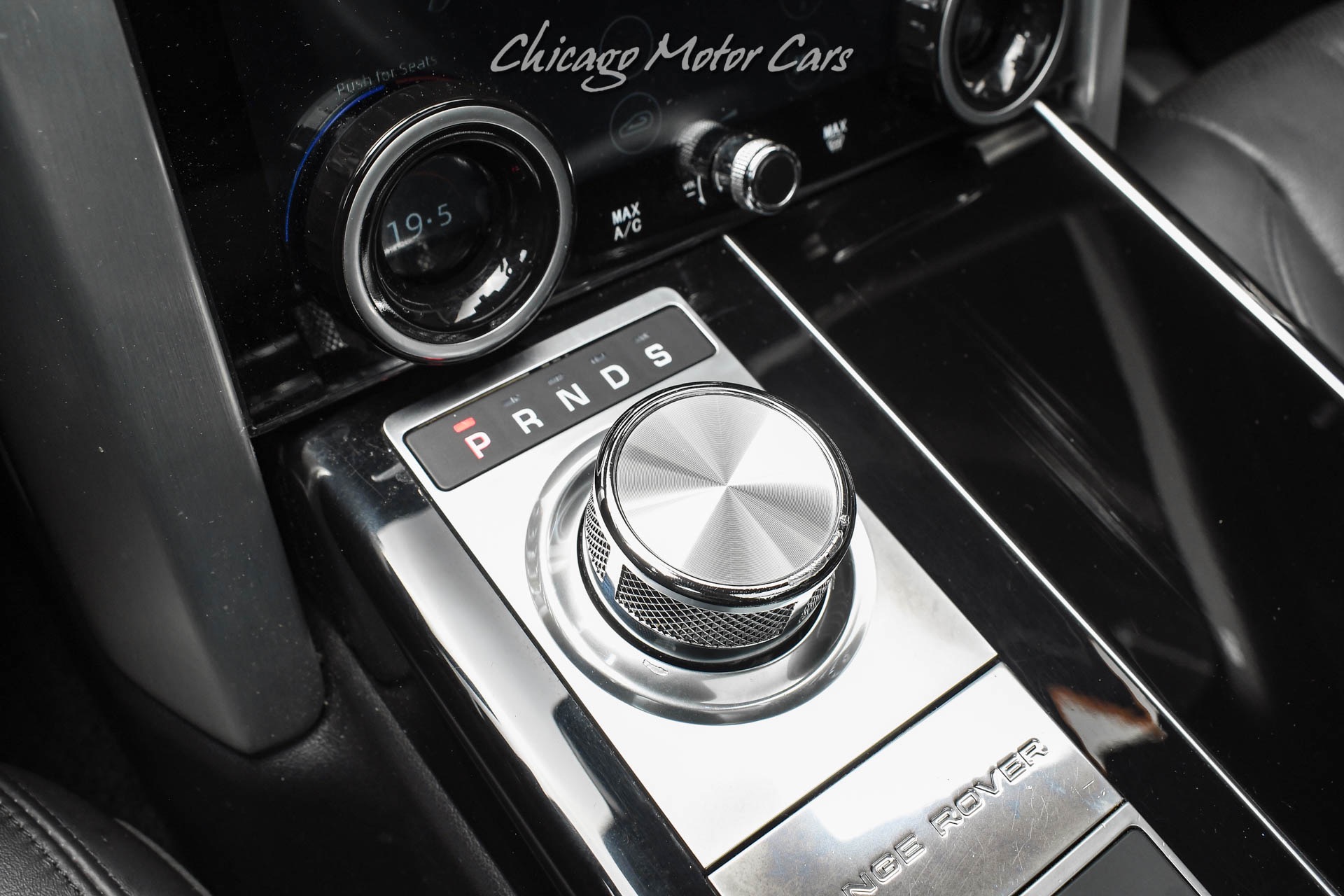 2016 LAND ROVER RANGE ROVER - Image 16