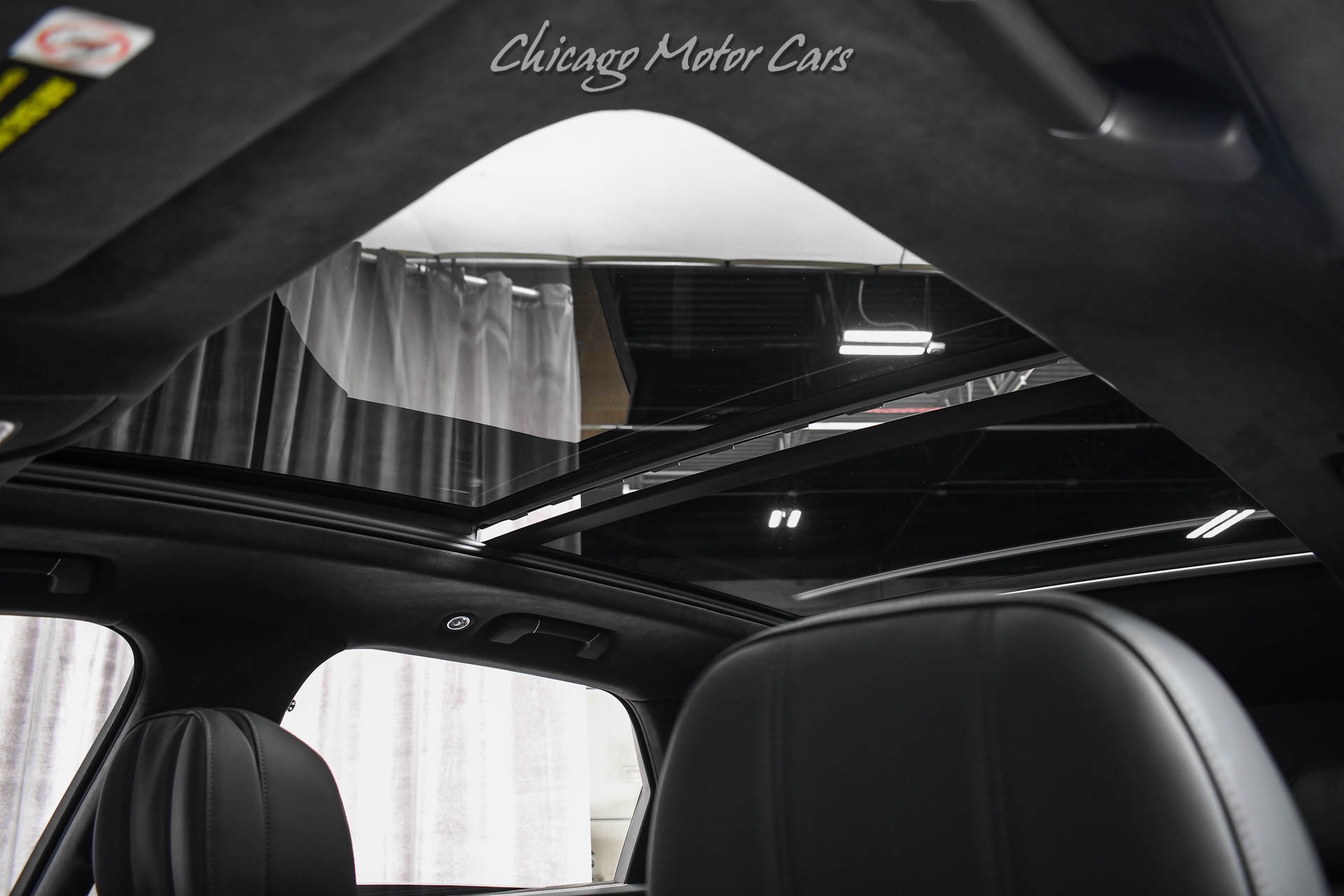 2023 BENTLEY BENTAYGA - Image 21