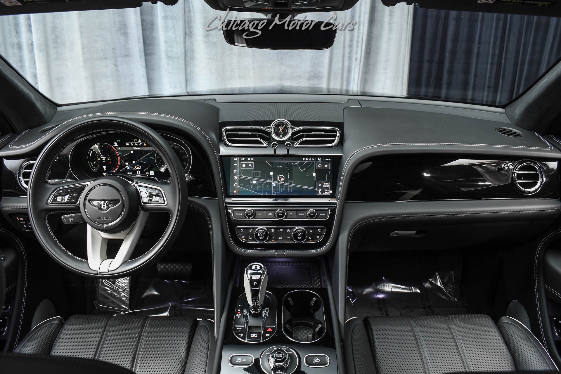 2023 BENTLEY BENTAYGA - Image 24