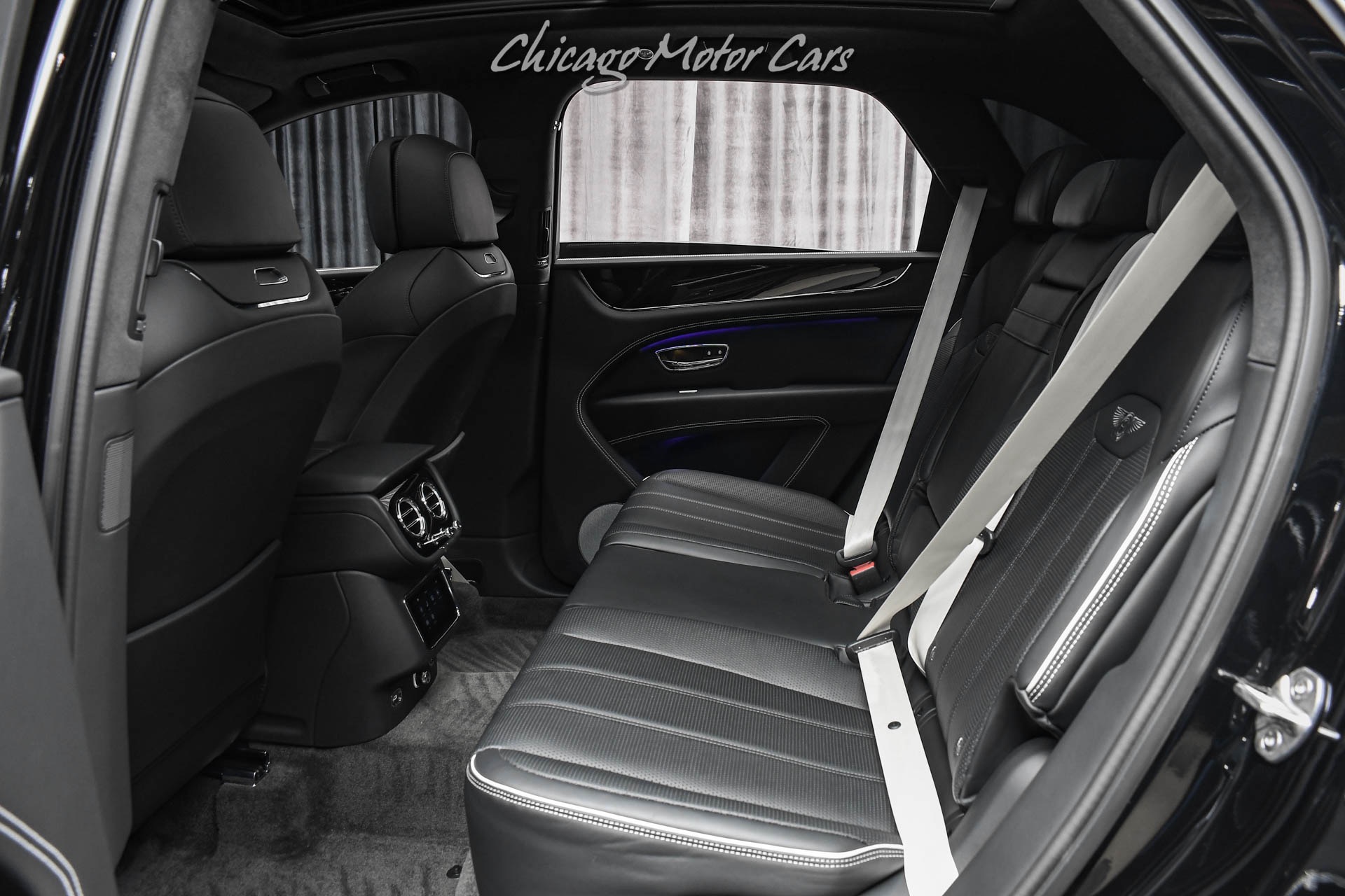 2023 BENTLEY BENTAYGA - Image 30