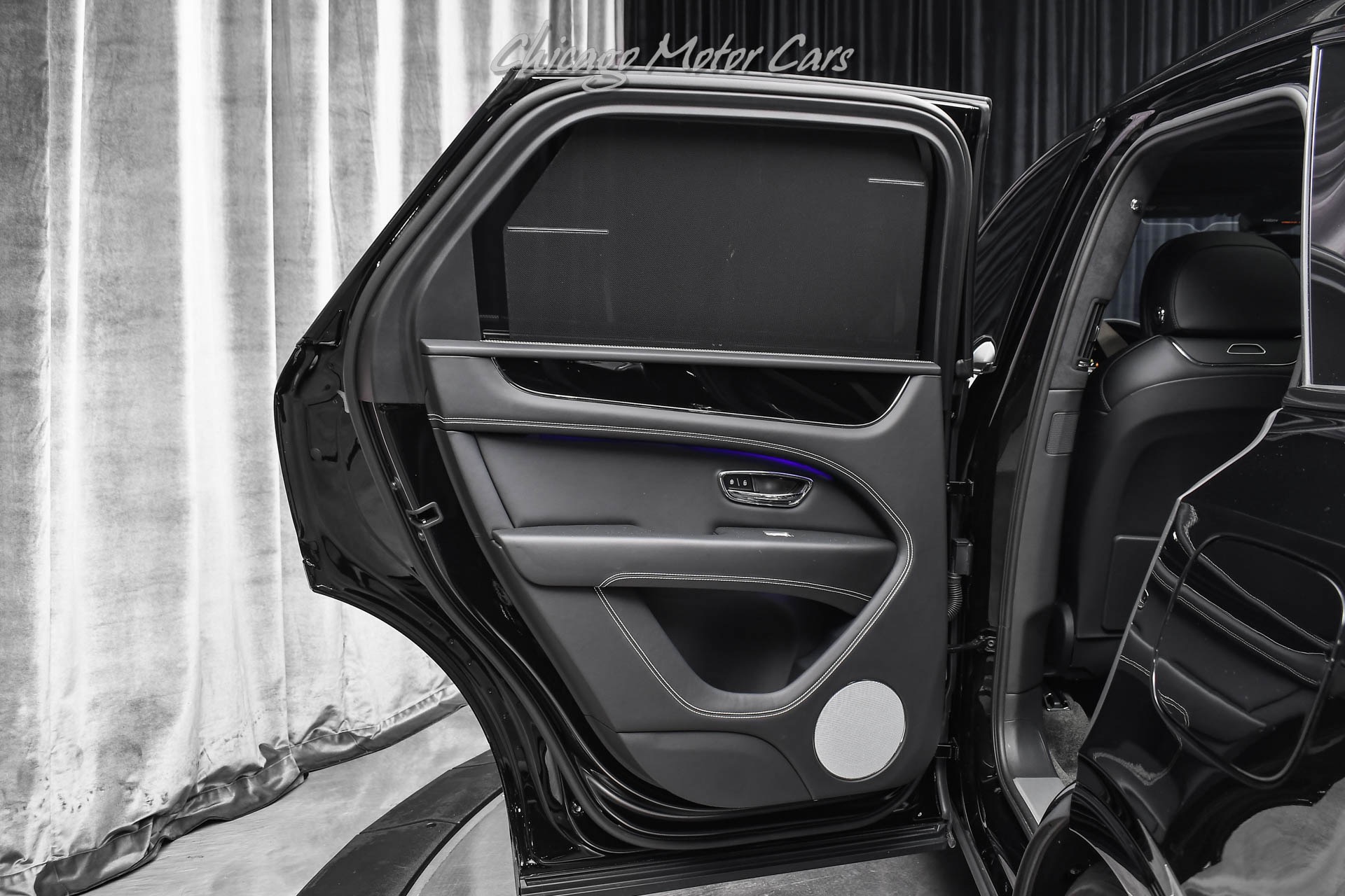 2023 BENTLEY BENTAYGA - Image 37