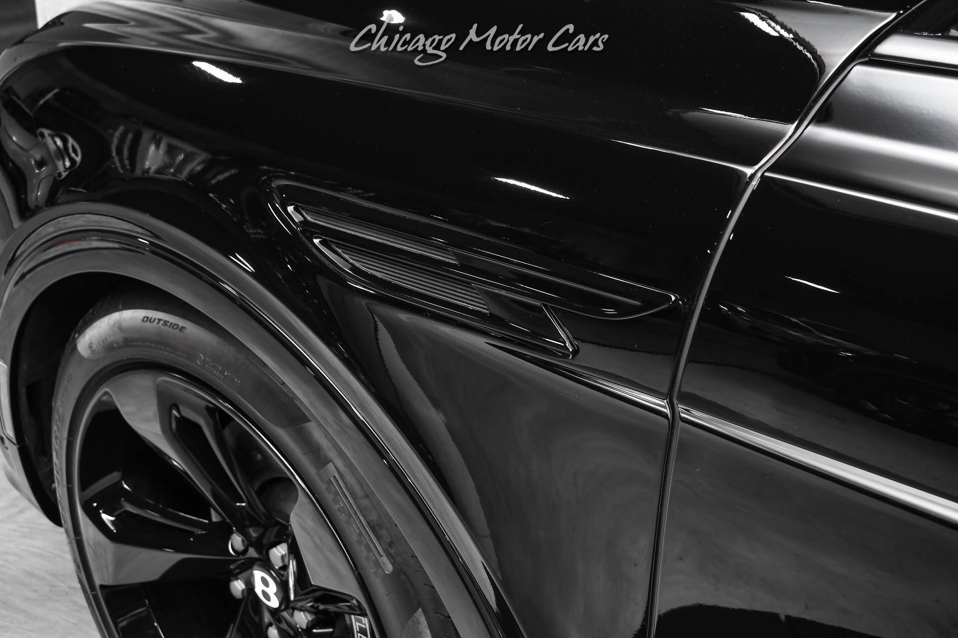 2023 BENTLEY BENTAYGA - Image 40