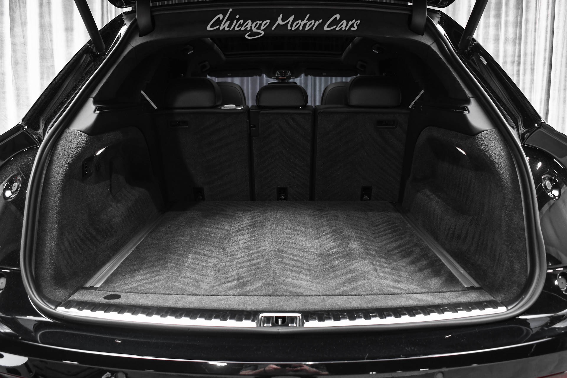 2023 BENTLEY BENTAYGA - Image 56