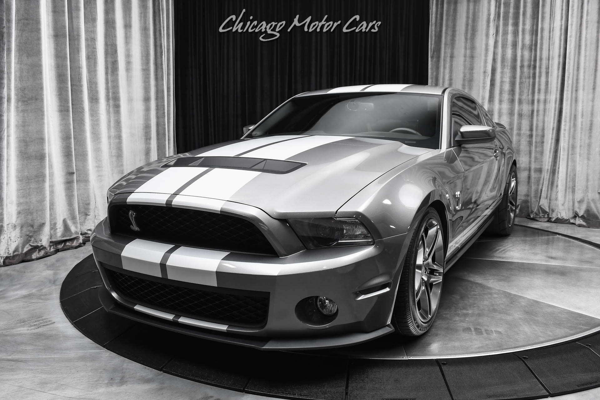 2010 FORD MUSTANG - Image 2
