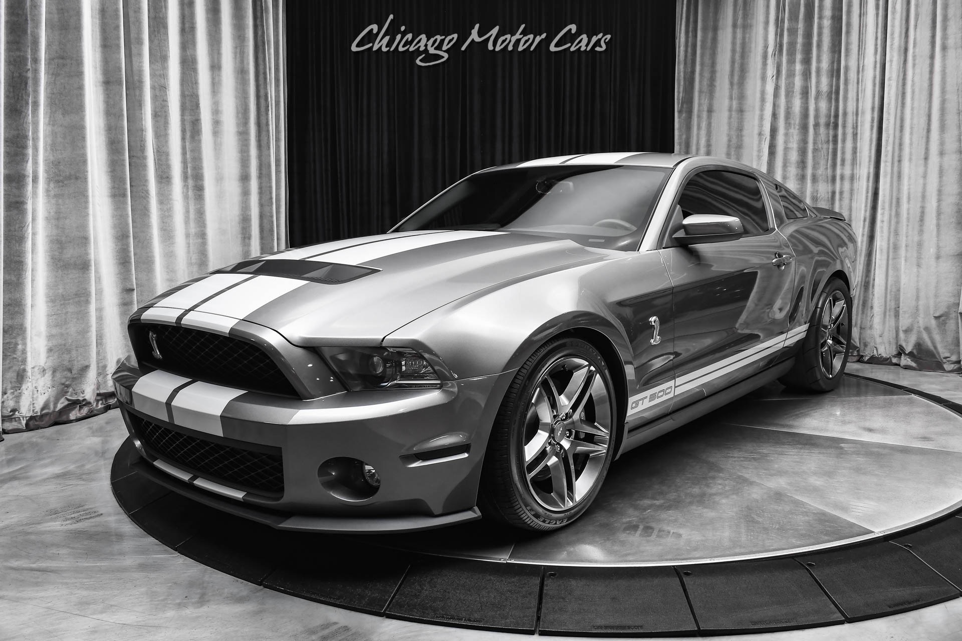 2010 FORD MUSTANG - Image 26