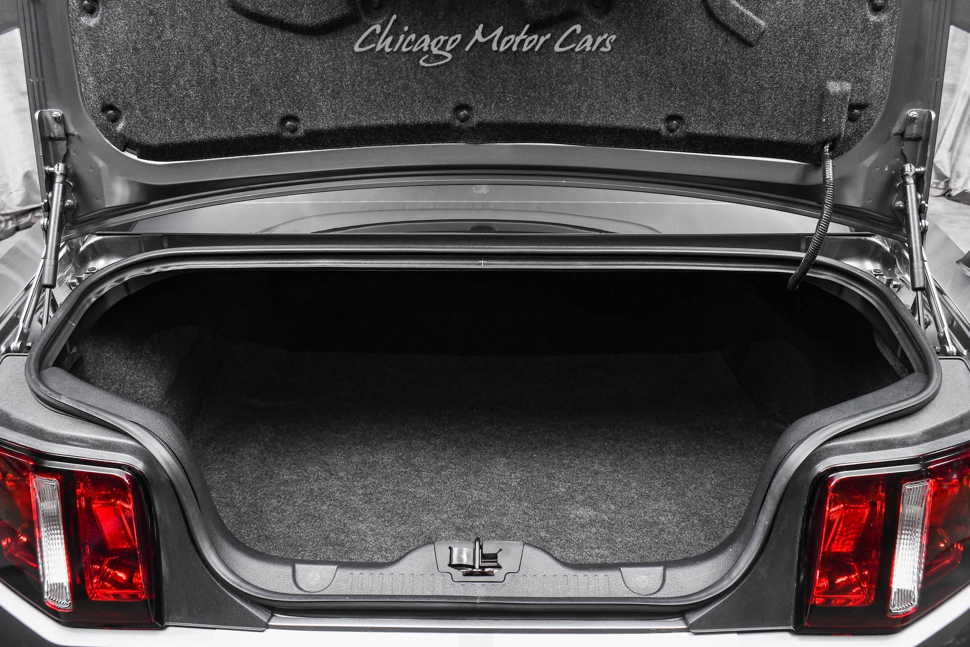 2010 FORD MUSTANG - Image 45