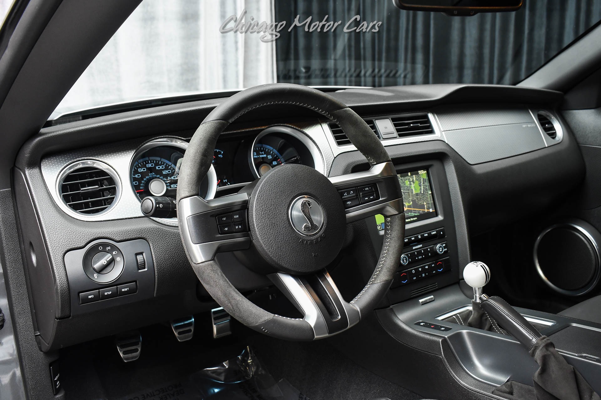 2010 FORD MUSTANG - Image 8