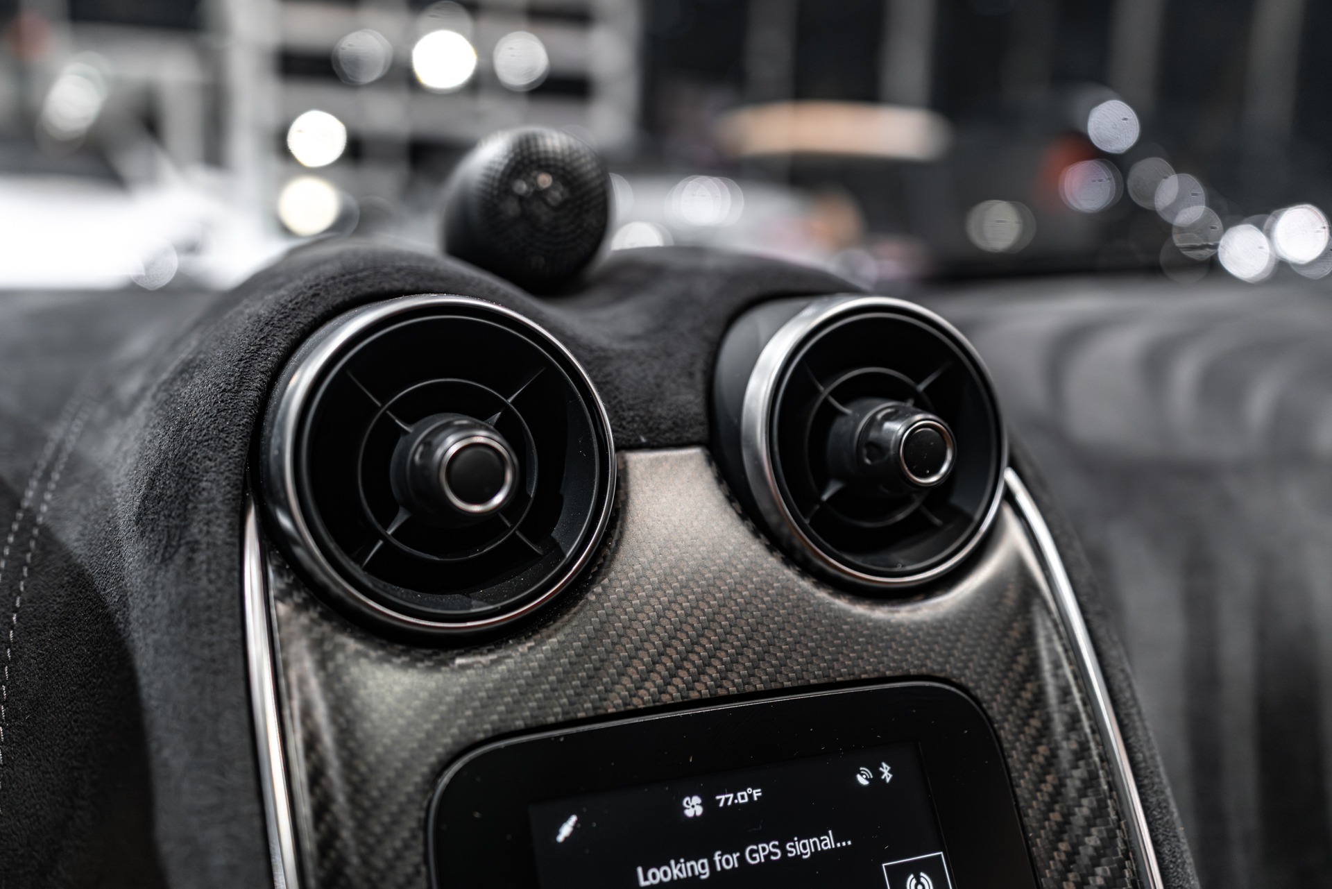 2019 MCLAREN 600LT - Image 16