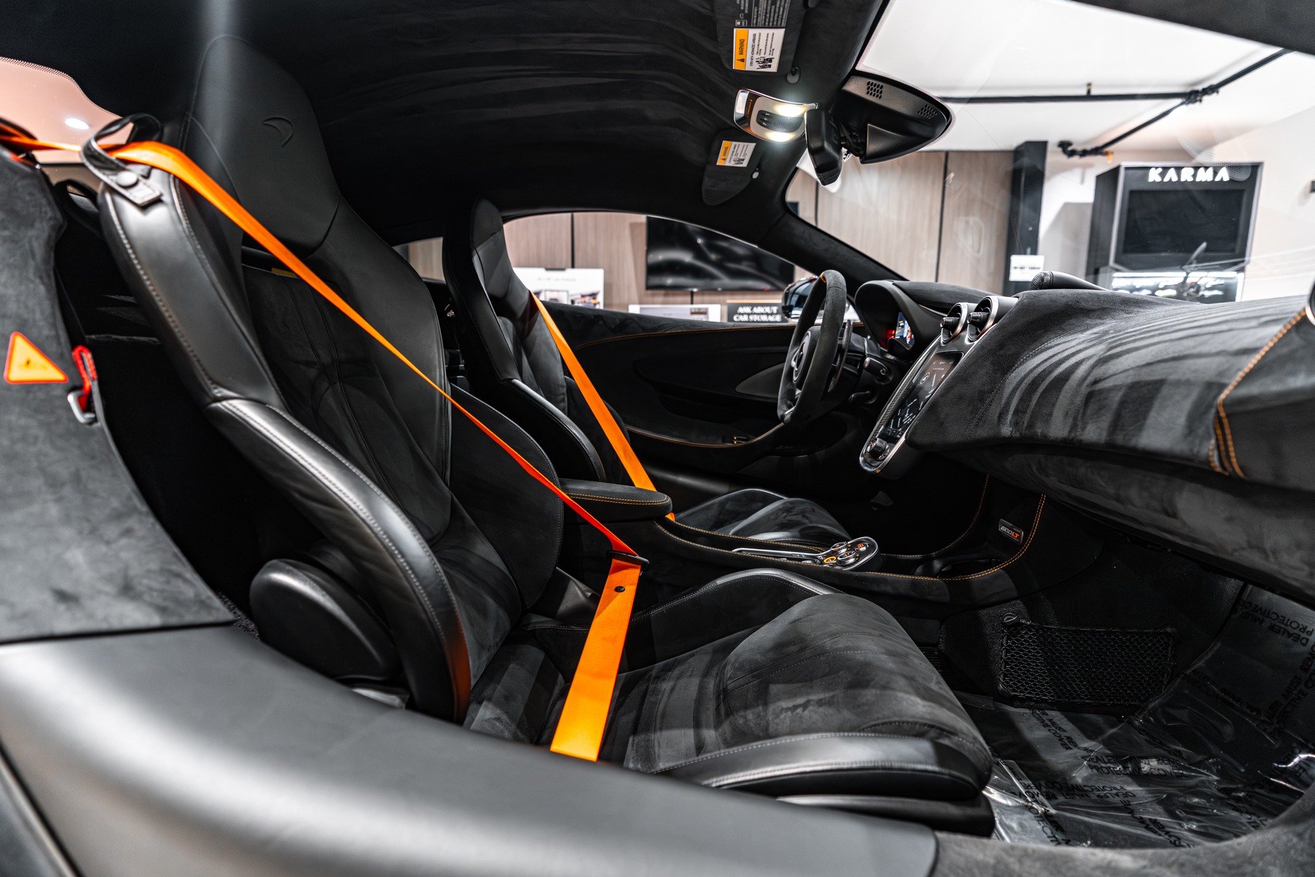 2019 MCLAREN 600LT - Image 24