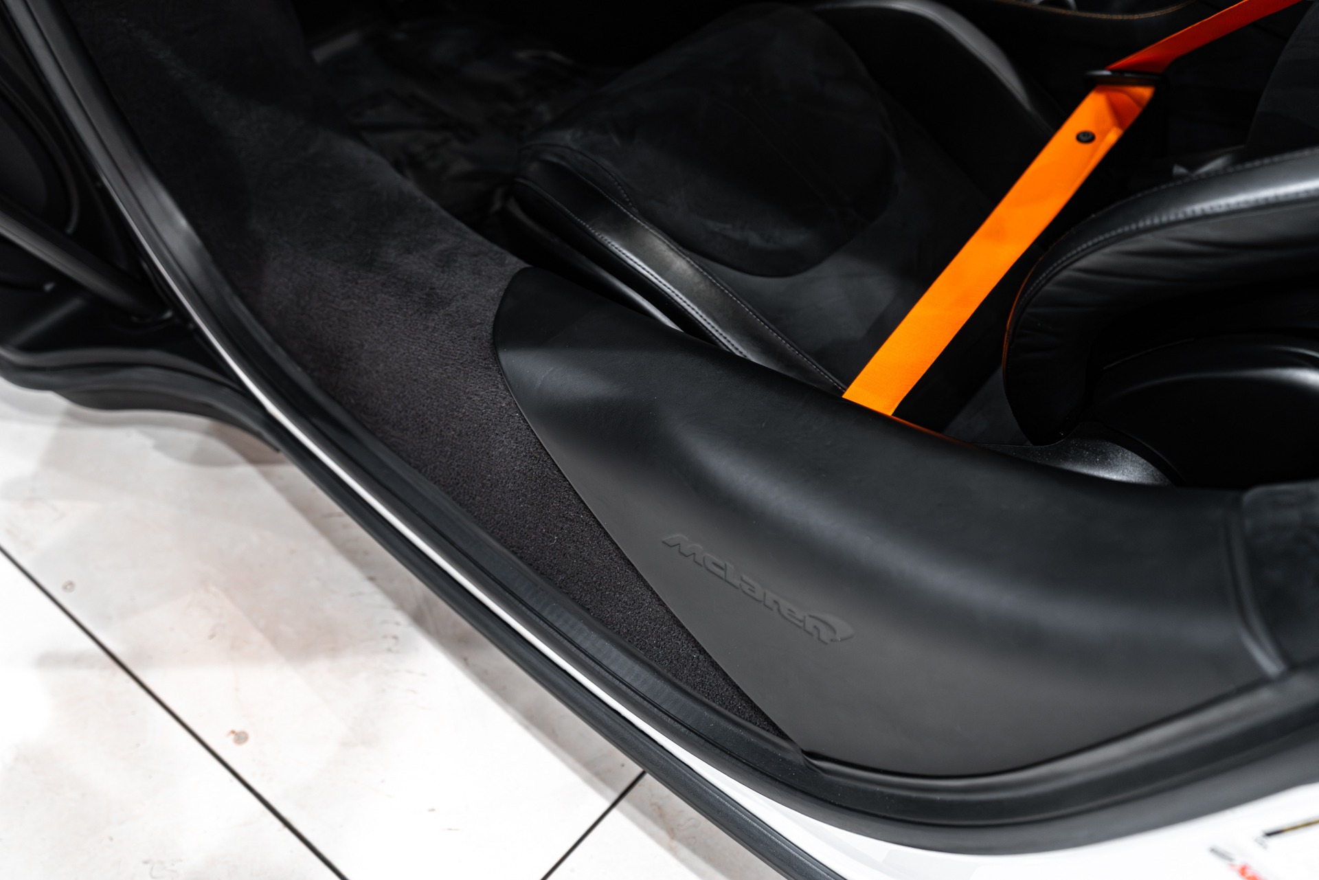 2019 MCLAREN 600LT - Image 31