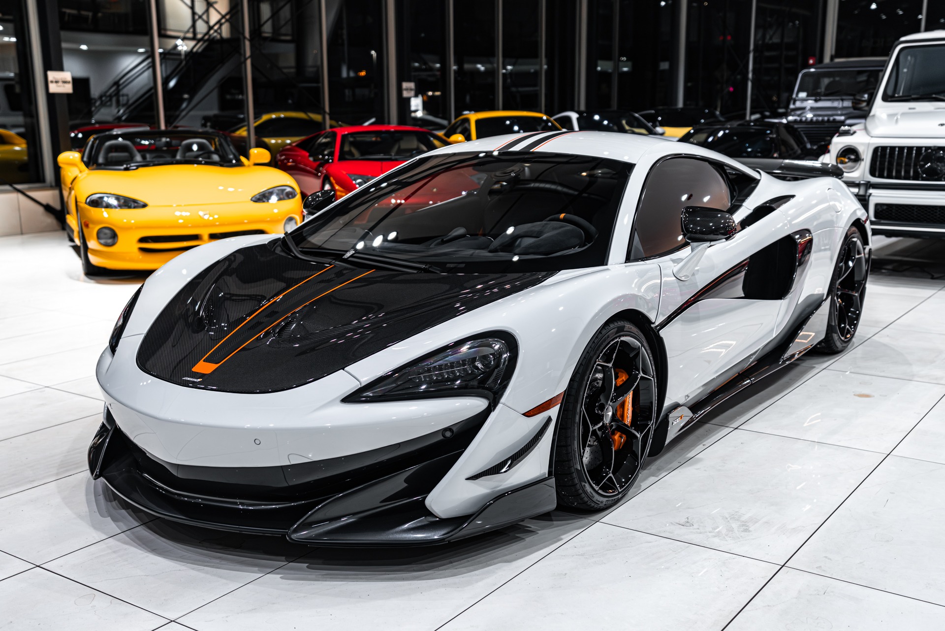 2019 MCLAREN 600LT - Image 32