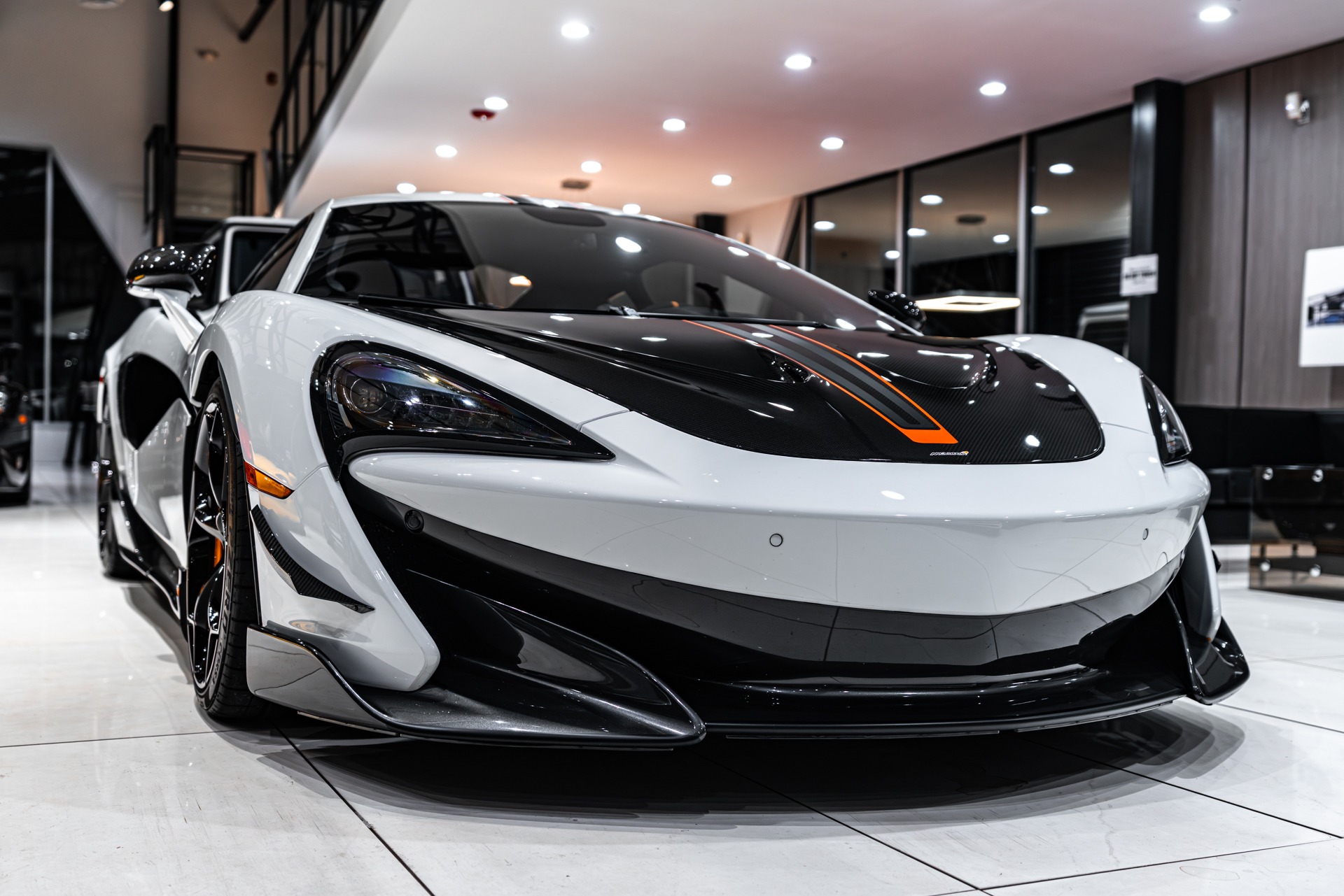 2019 MCLAREN 600LT - Image 60