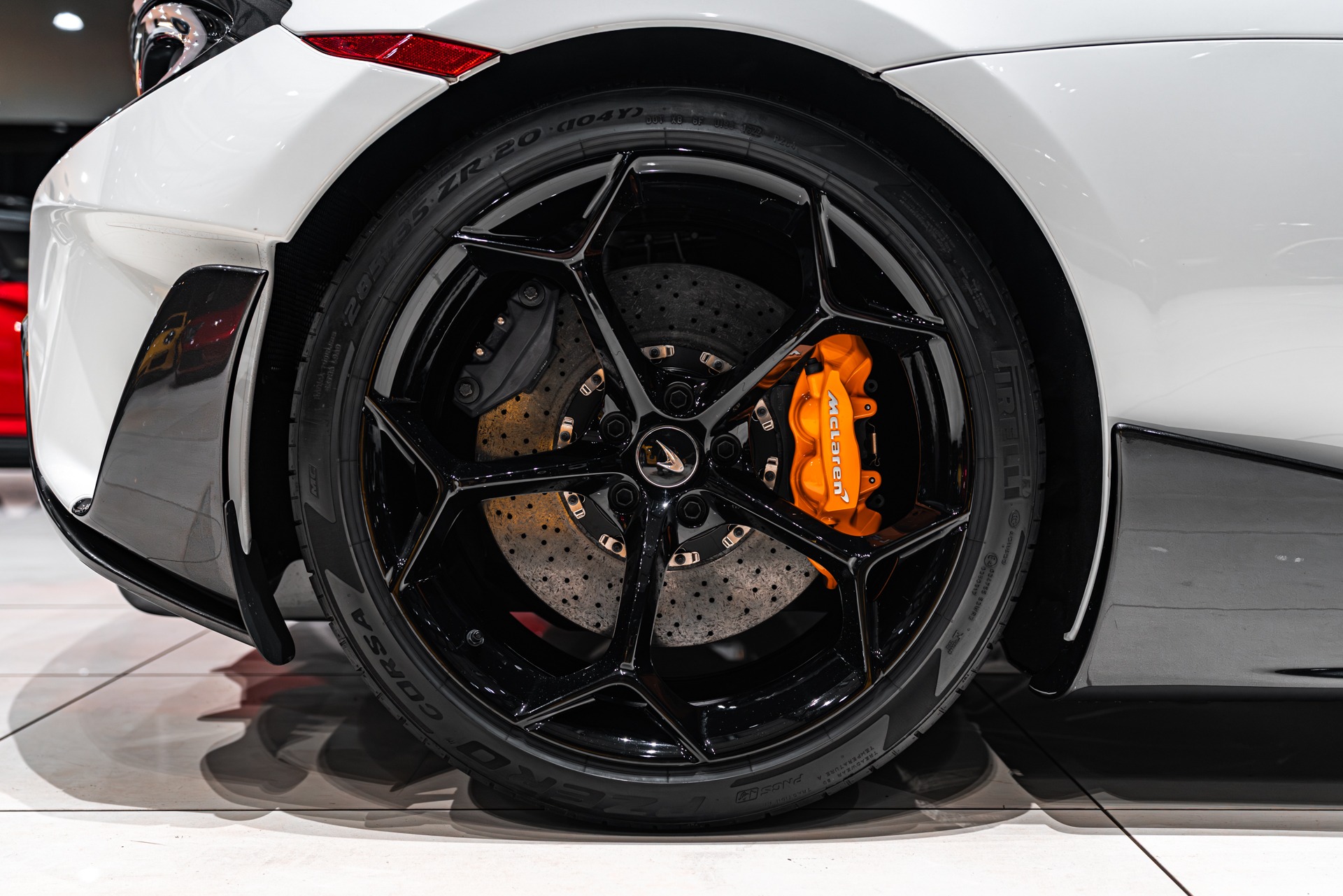 2019 MCLAREN 600LT - Image 64