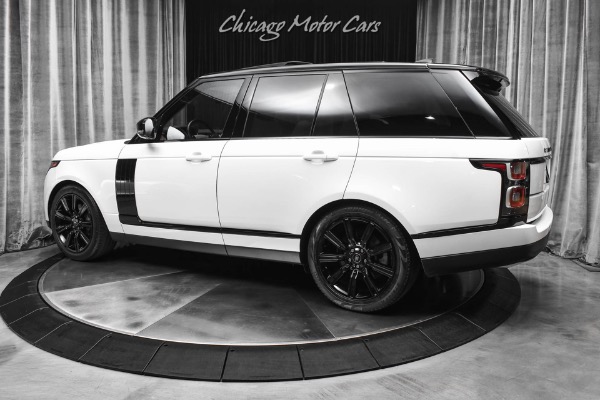 Used 2022 Land Rover Range Rover Black Exterior Pkg Black Contrast Roof 21 9-Spoke 9001 Wheels for sale Sold at Chicago Motor Cars in West Chicago IL 60185 3