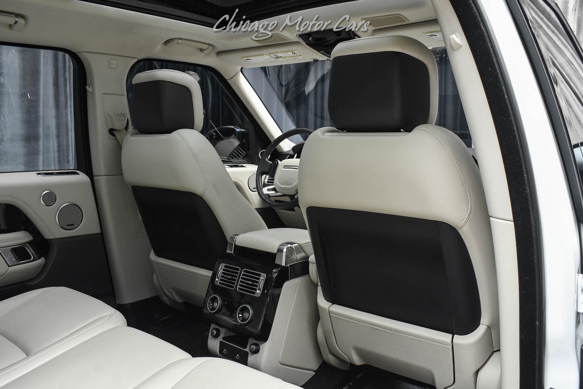 2022 LAND ROVER RANGE ROVER - Image 31
