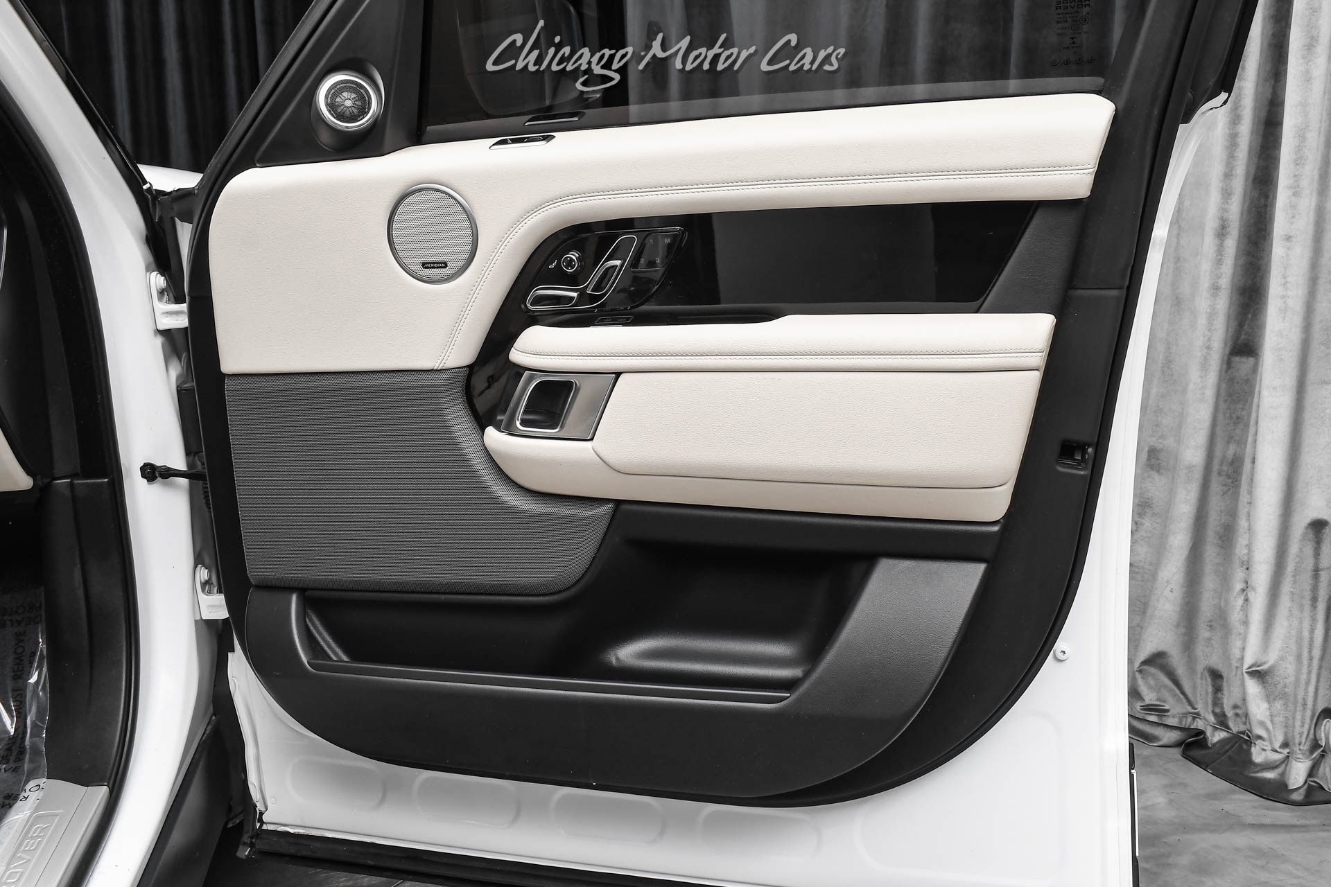 2022 LAND ROVER RANGE ROVER - Image 35