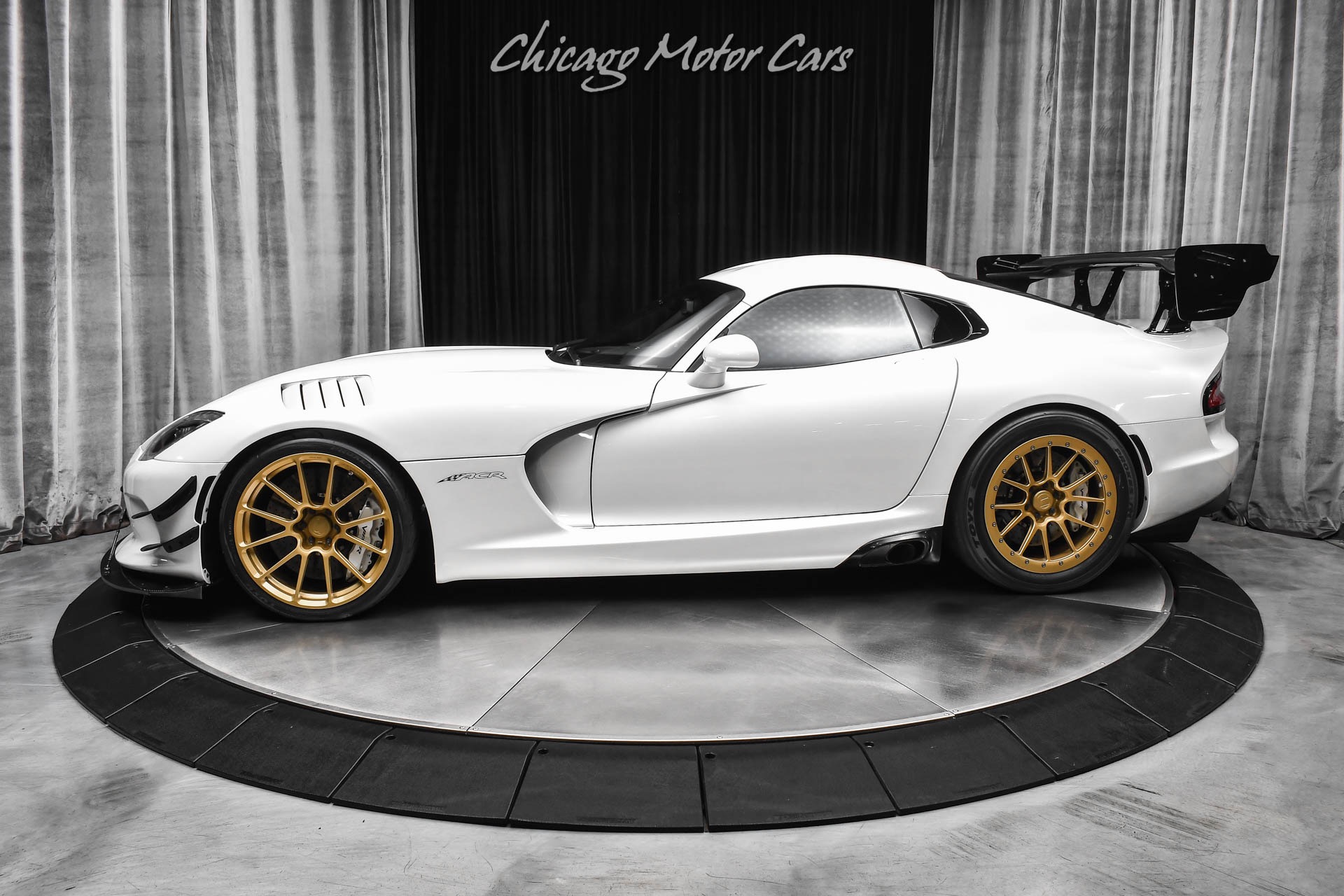 Used 2017 Dodge Viper GTC ACR Extreme 1 of 1 Balloon White Nth