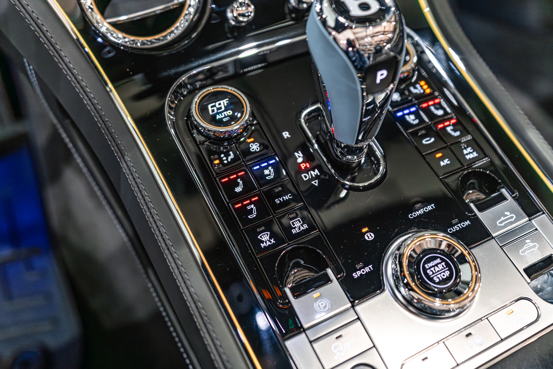 2024 BENTLEY CONTINENTAL - Image 19