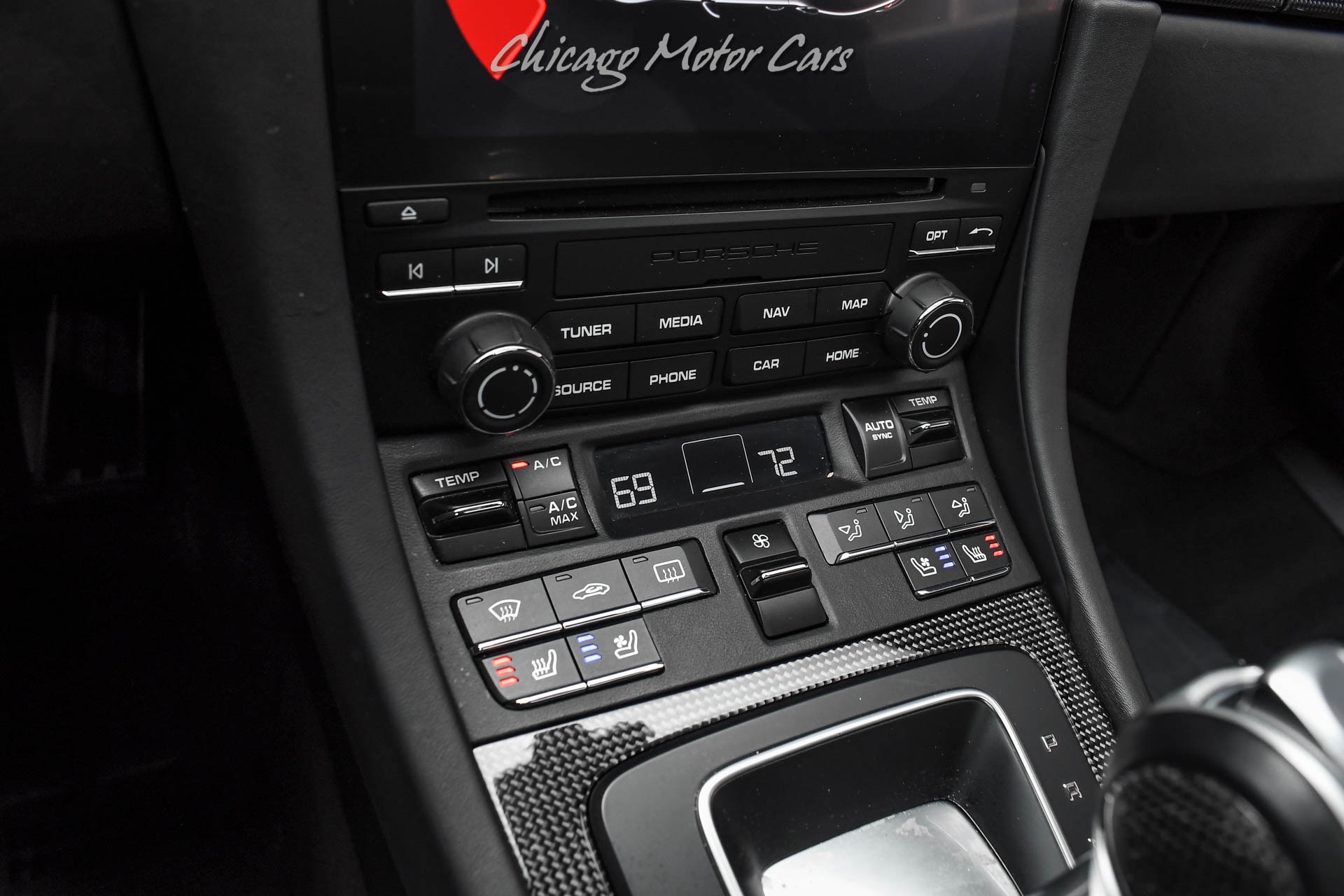 2017 PORSCHE 911 - Image 18