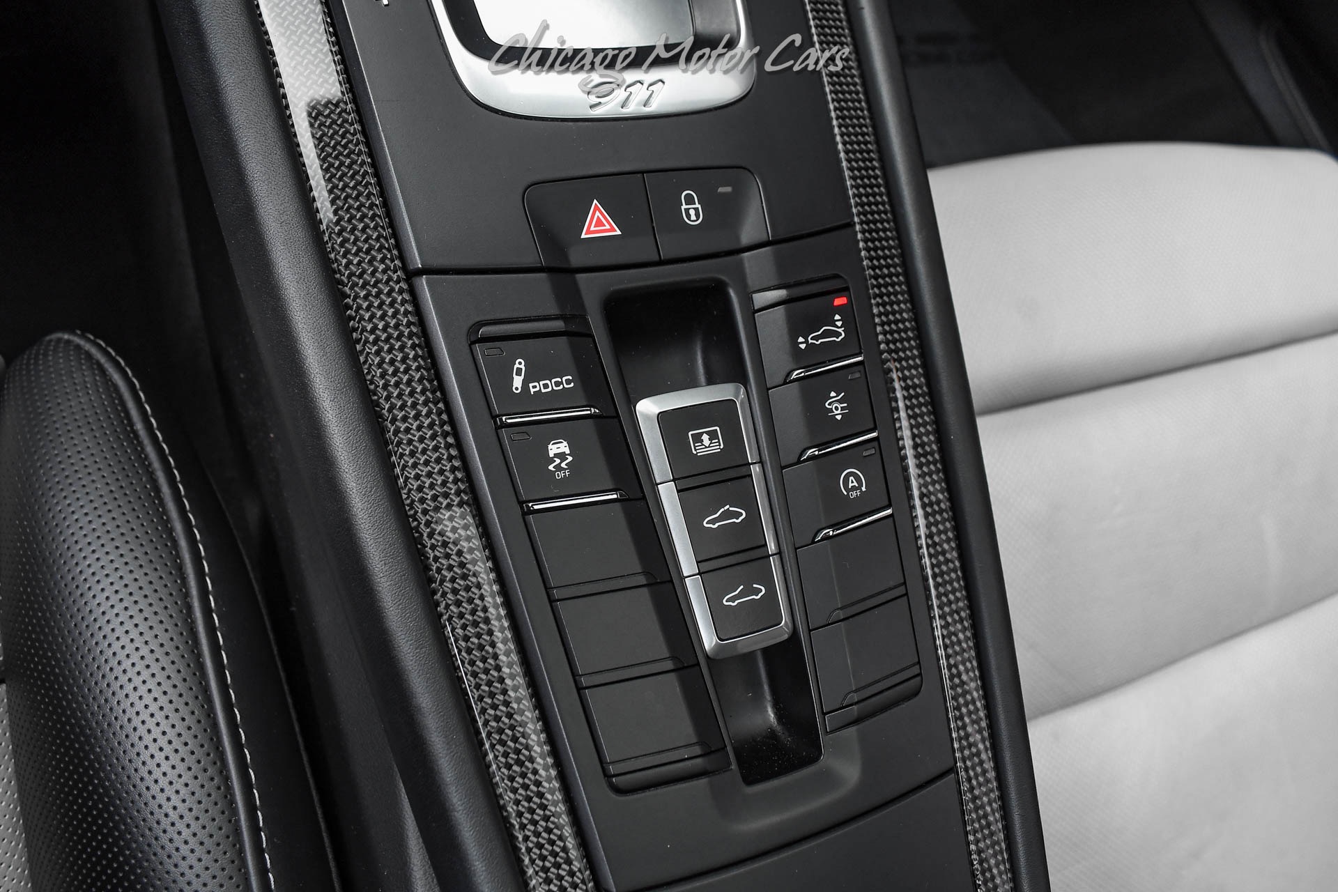 2017 PORSCHE 911 - Image 20