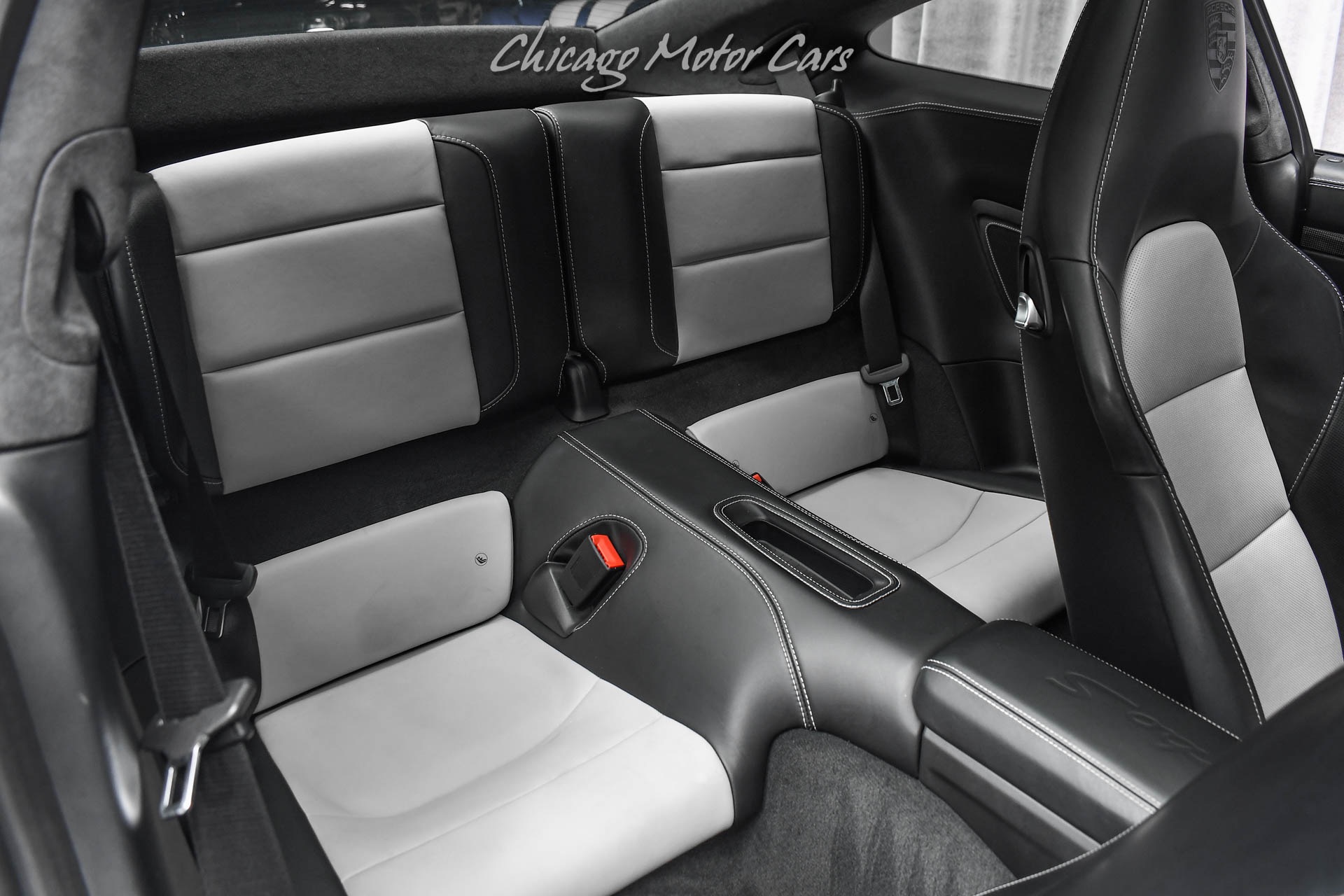 2017 PORSCHE 911 - Image 31