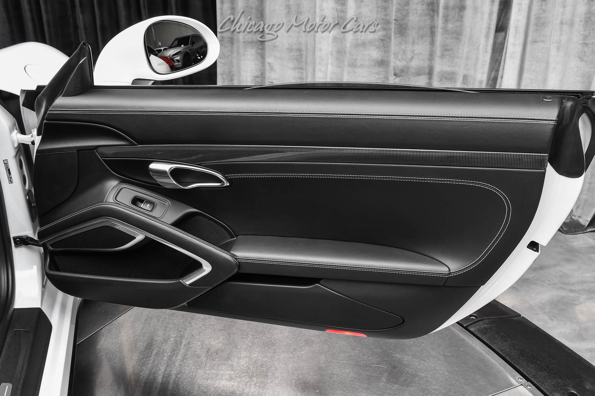 2017 PORSCHE 911 - Image 35